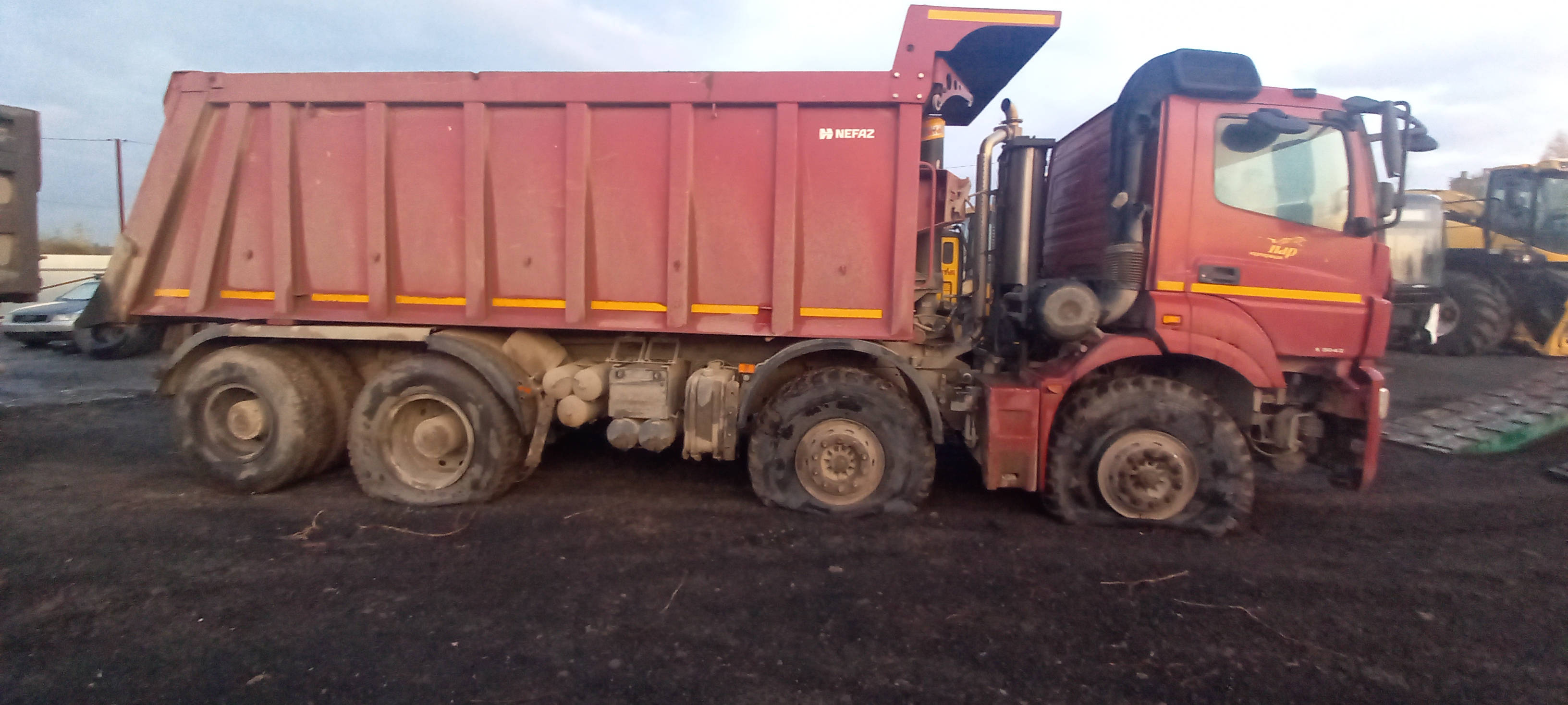 КамАЗ 65801 8x4 Самосвал 2021 г. - фото 3