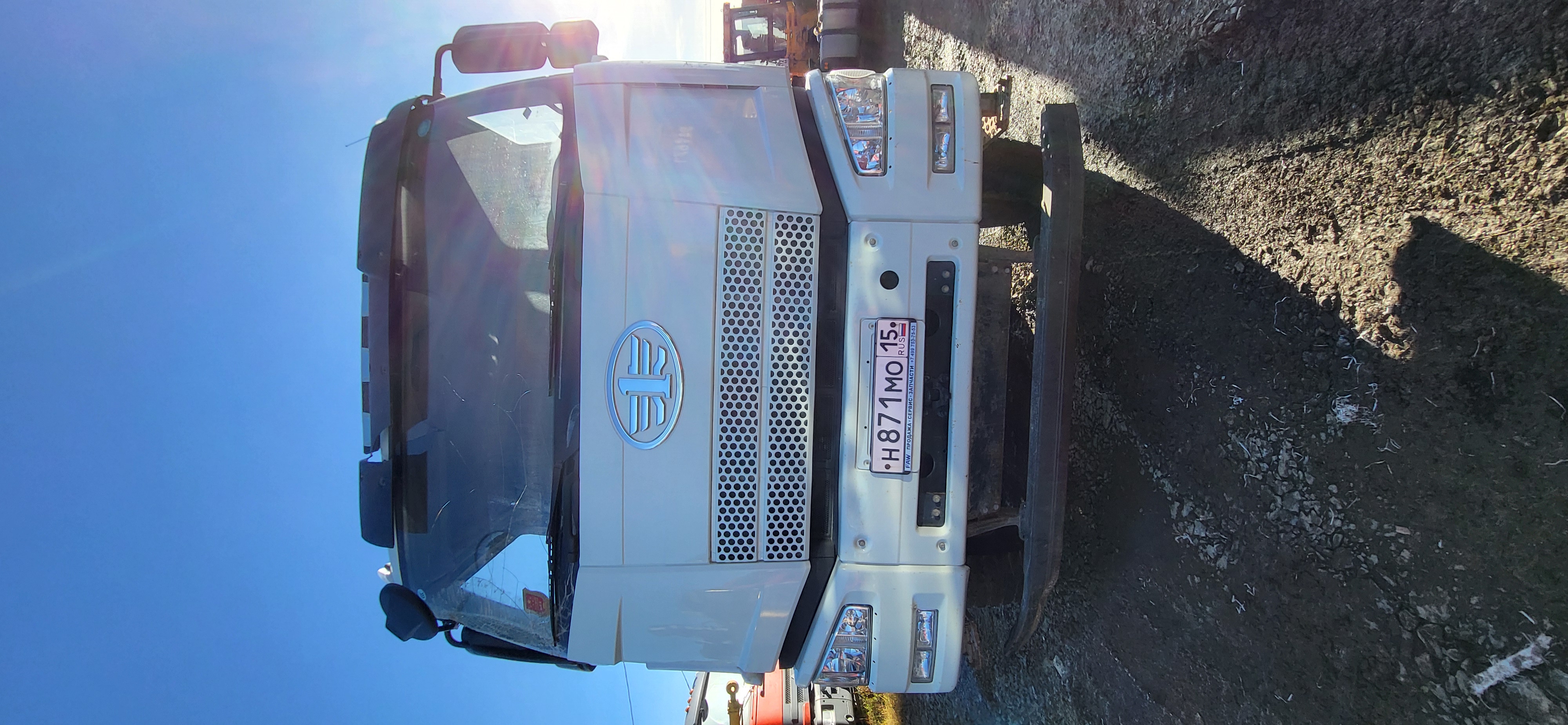 FAW J6 8x4 Самосвал 2022 г.