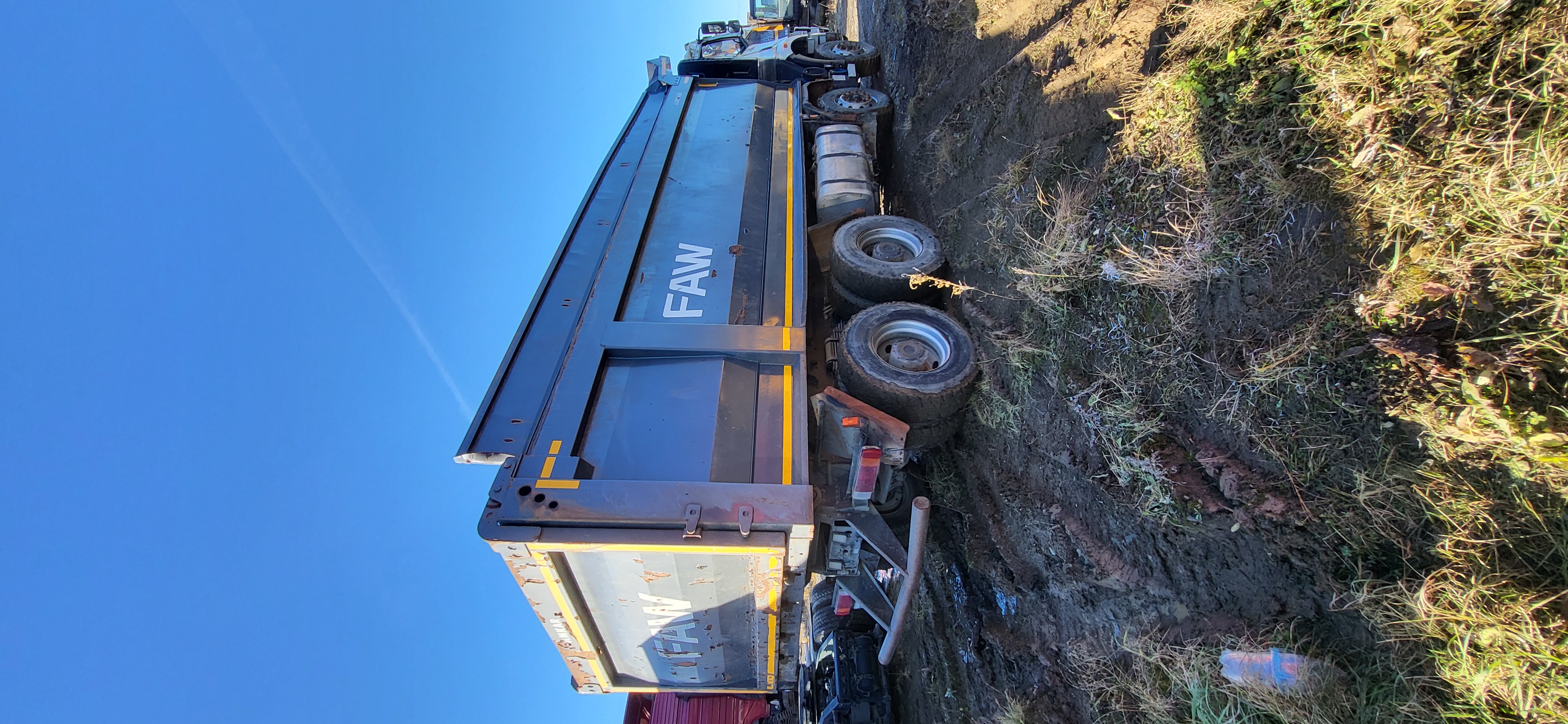 FAW J6 8x4 Самосвал 2022 г. - фото 6