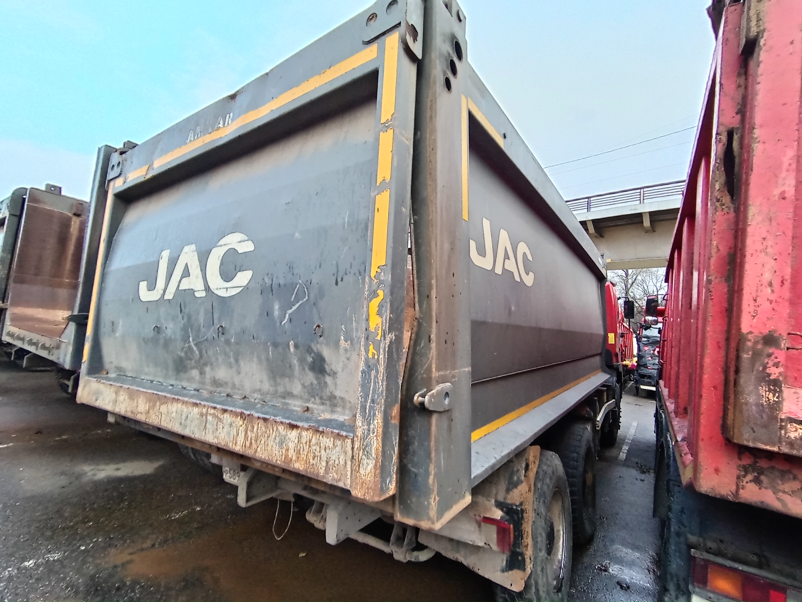 JAC N350 6x4 Самосвал 2022 г. - фото 3