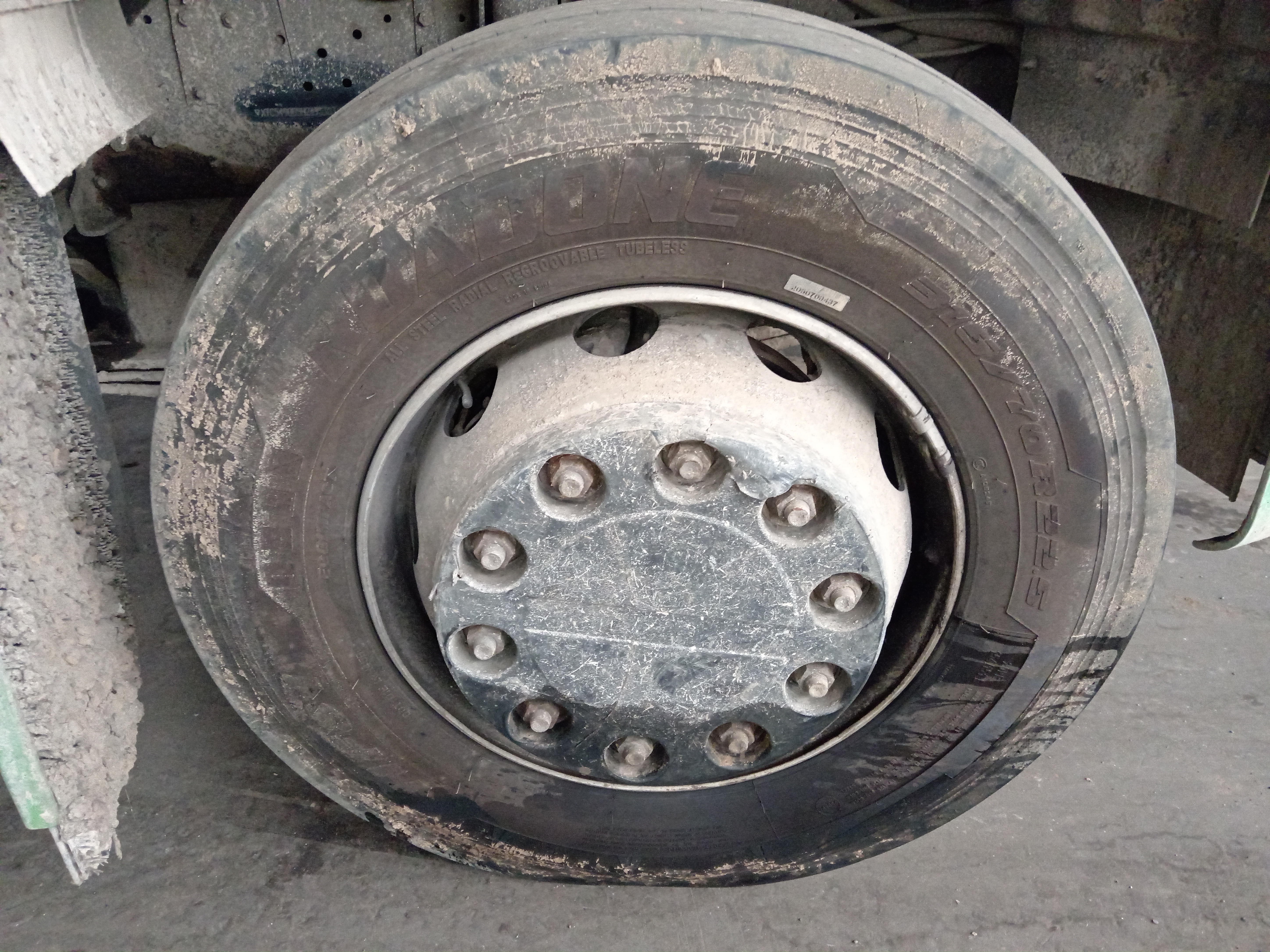 КамАЗ 5490 4x2 Седельный тягач 2017 г. - фото 10