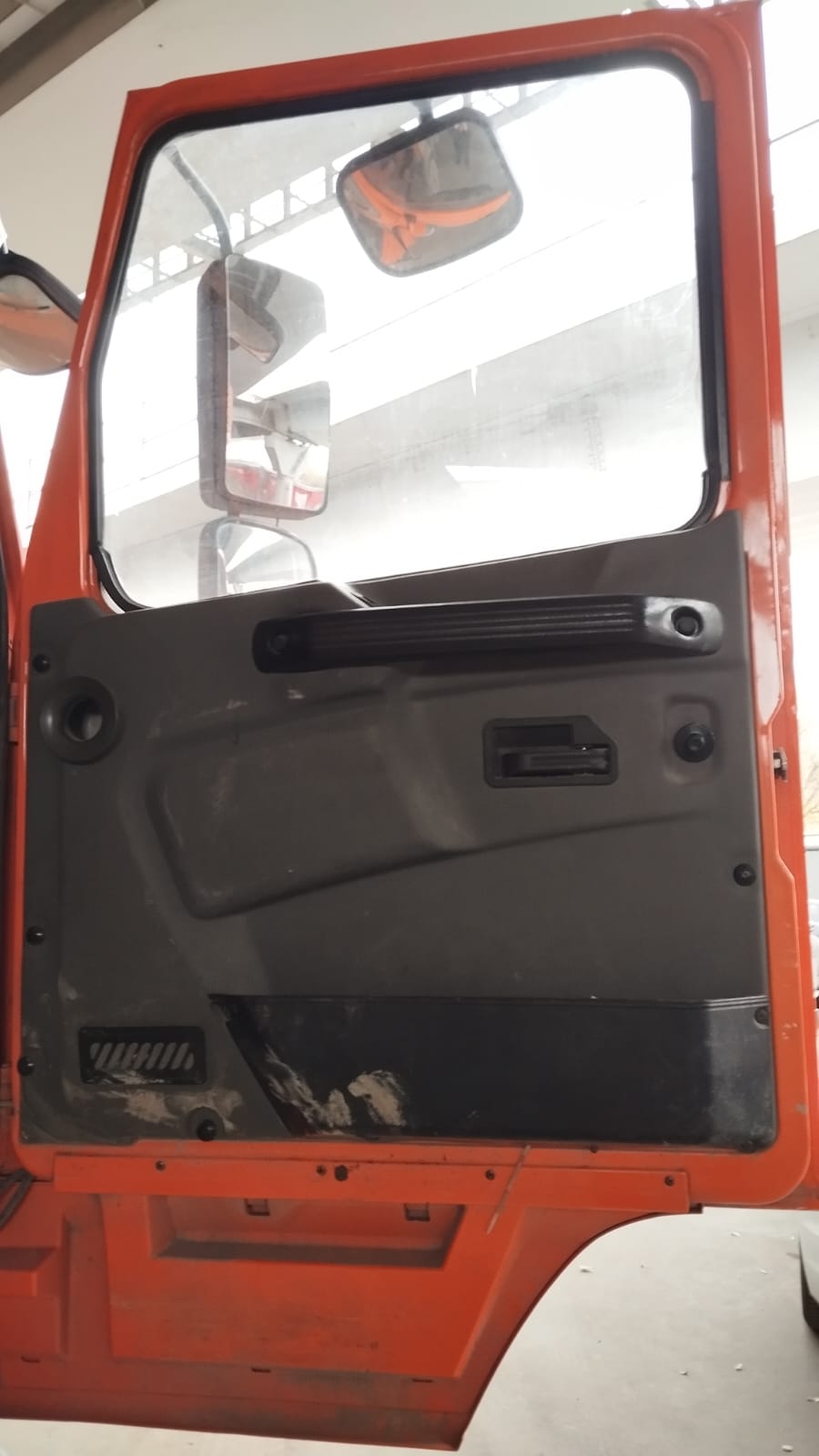 МАЗ 6516 8x4 Самосвал 2021 г. - фото 14