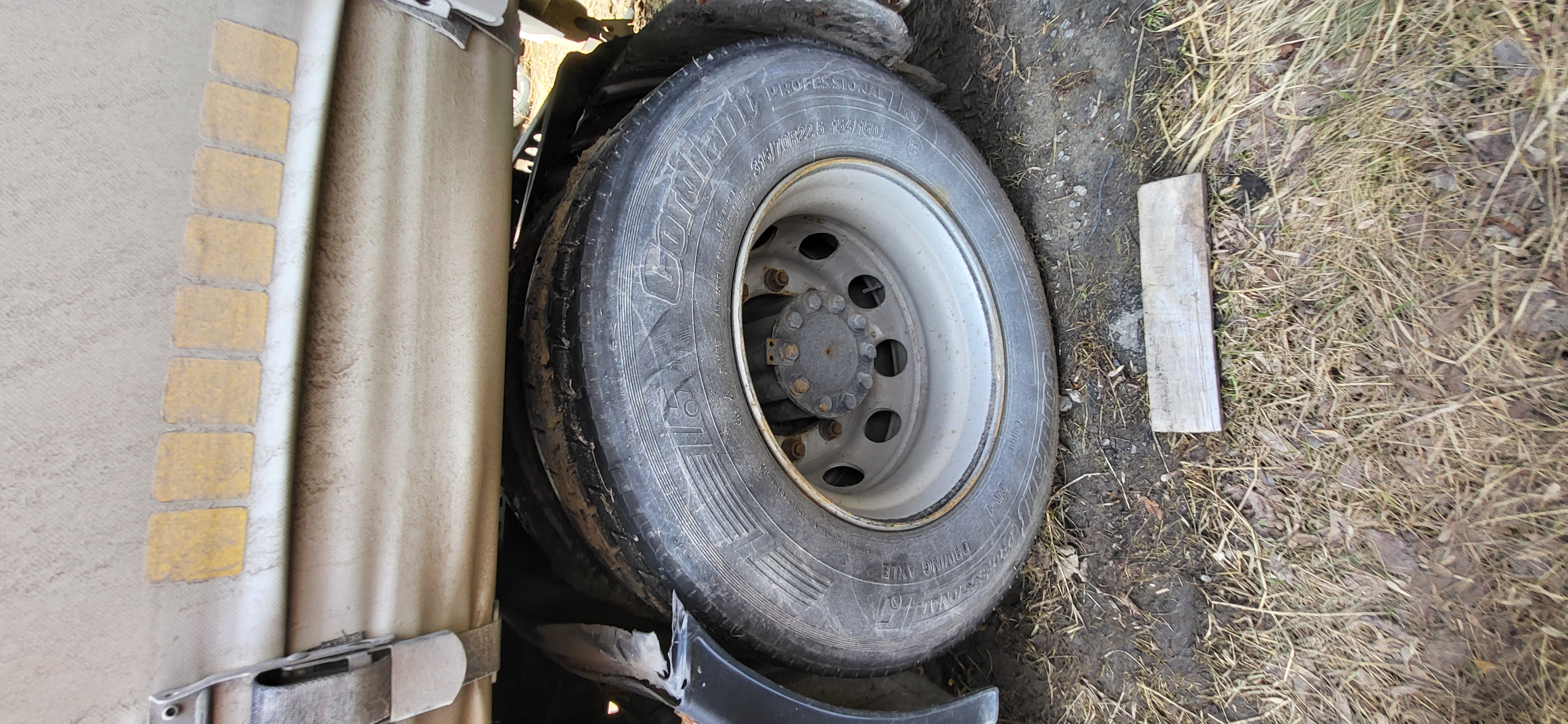 КамАЗ 5490 4x2 Седельный тягач 2017 г. - фото 11