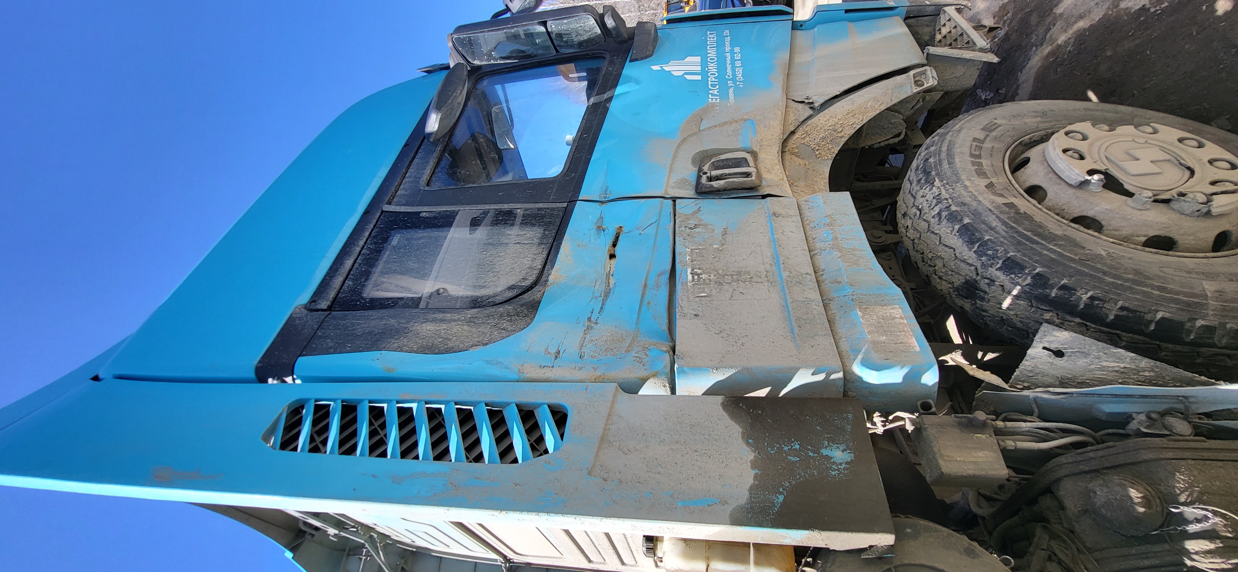 Shacman (Shaanxi) SX* 6x4 Седельный тягач 2022 г. - фото 4