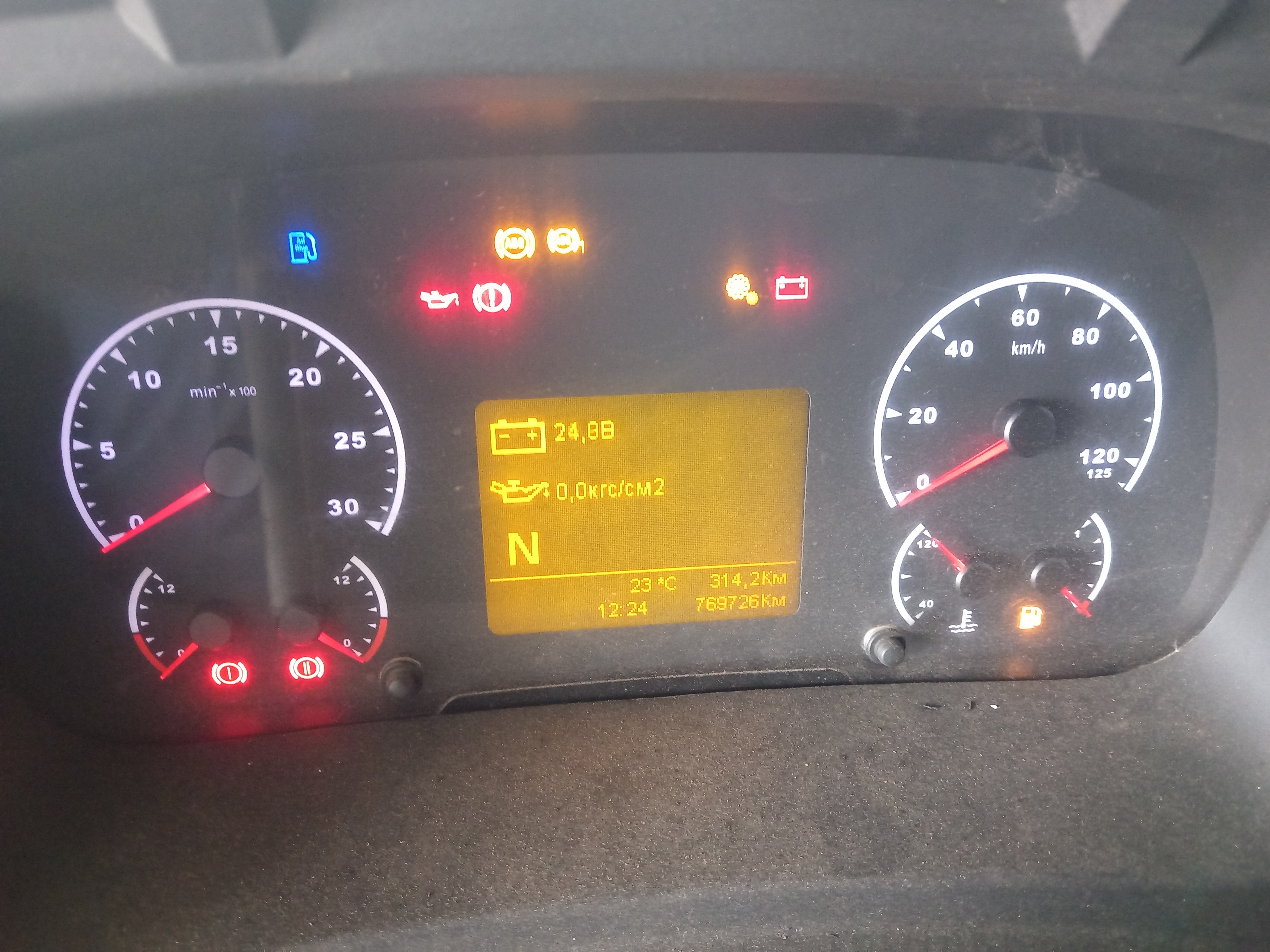 КамАЗ 5490 4x2 Седельный тягач 2017 г. - фото 16