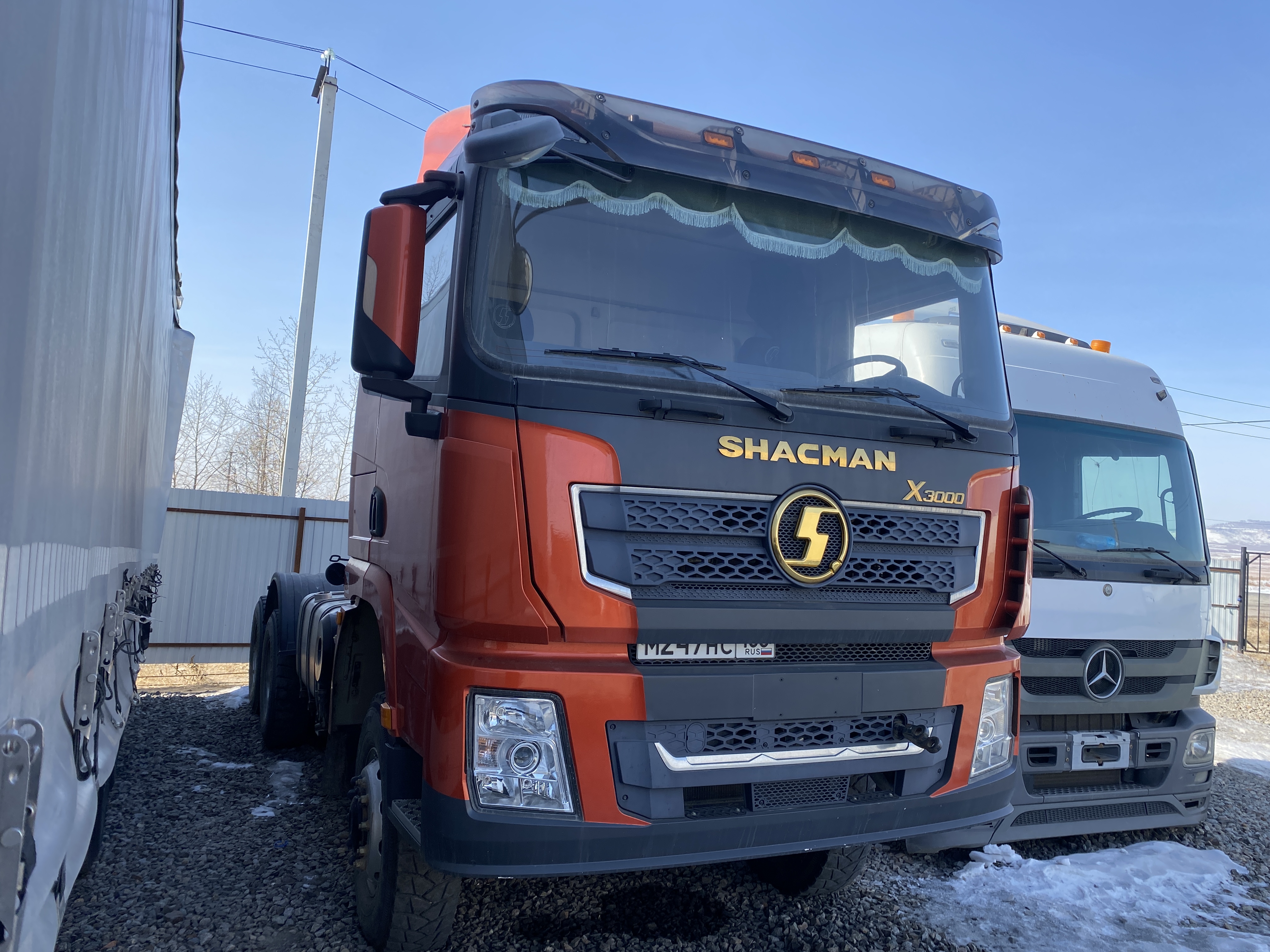 Shacman (Shaanxi) SX* 6x6 Седельный тягач 2022 г. - фото 2