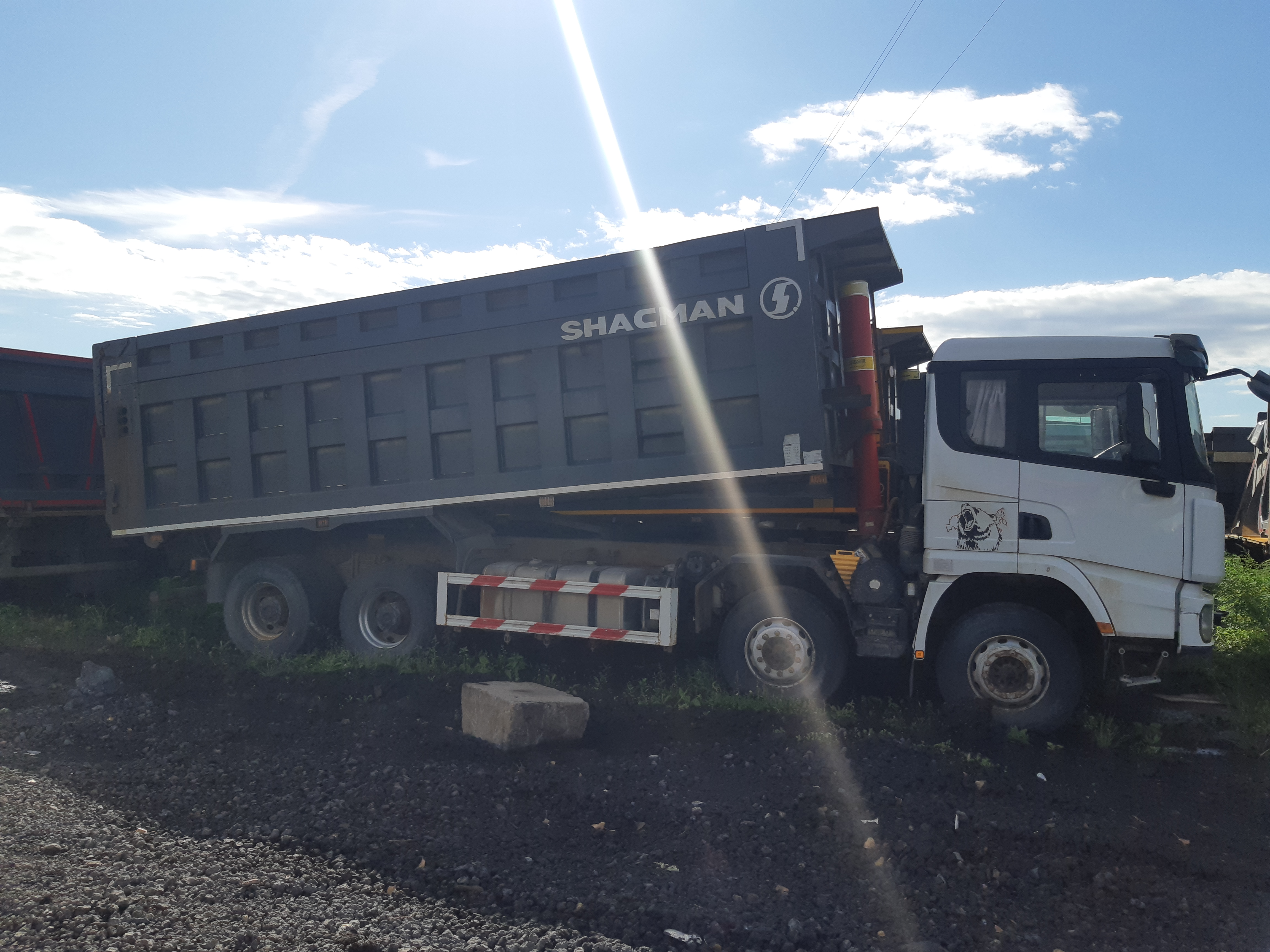 Shacman (Shaanxi) SX* 8x4 Самосвал 2022 г. - фото 3