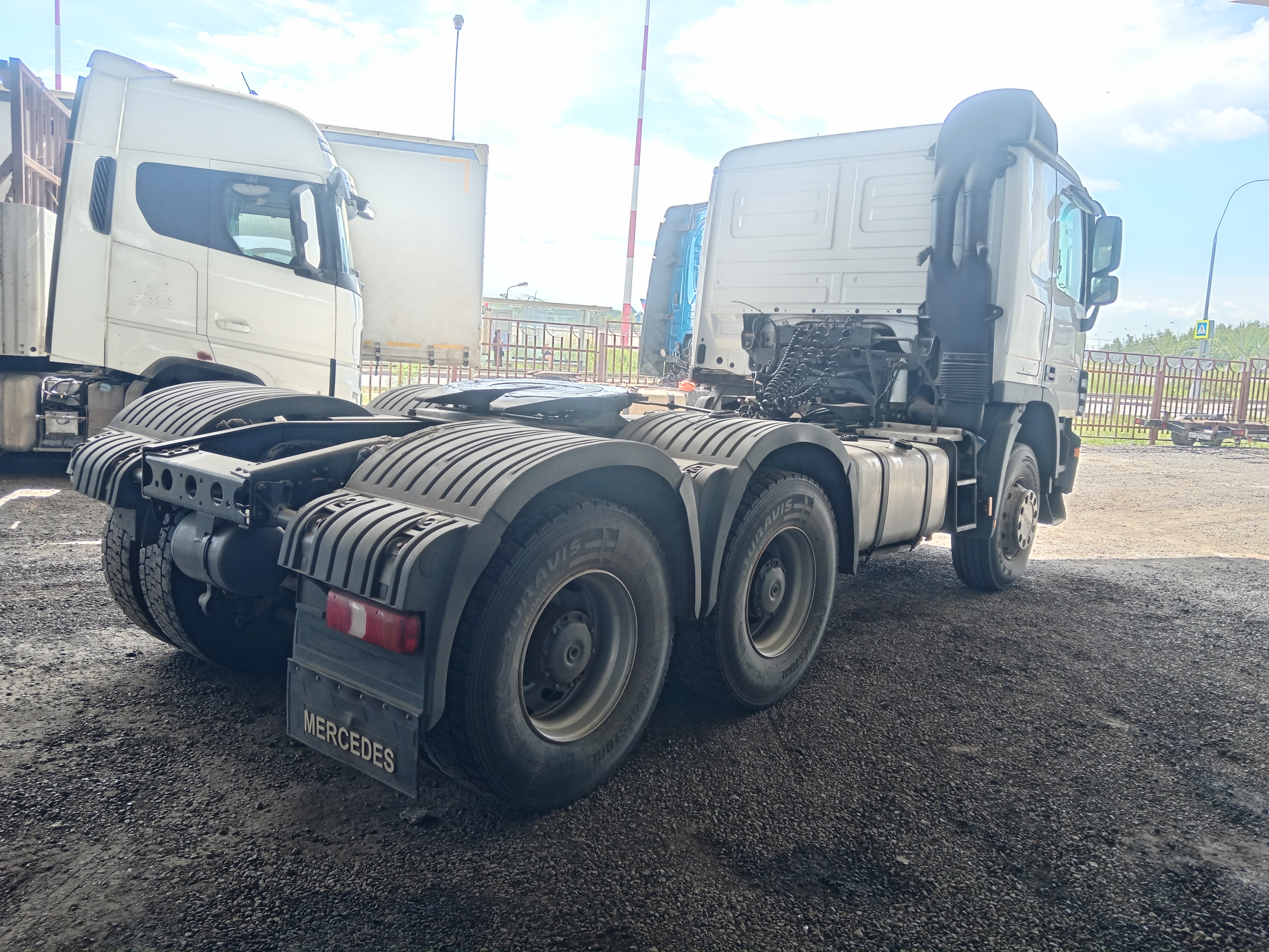 Mercedes-Benz Actros 6x4 Седельный тягач 2016 г. - фото 8