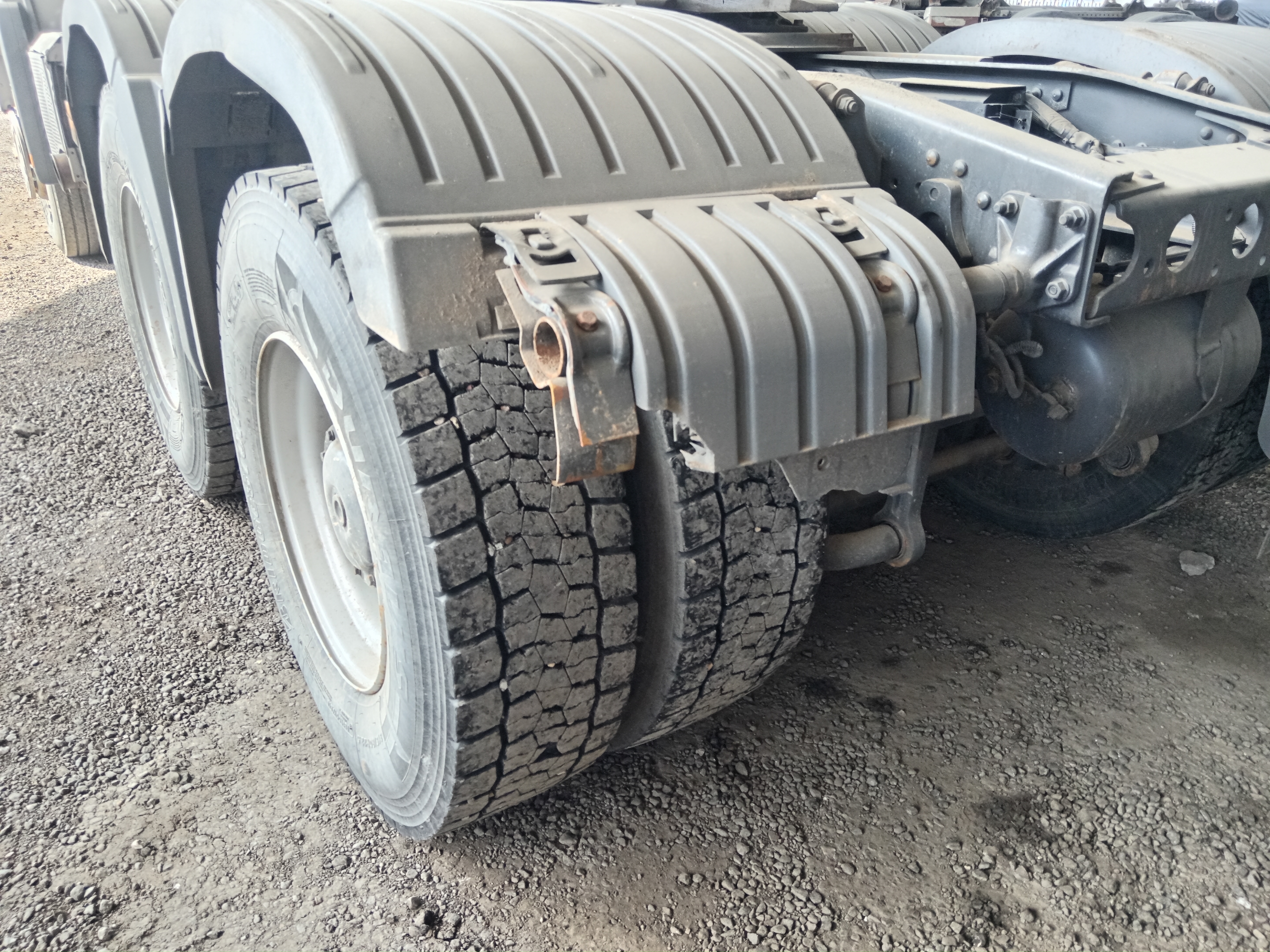 Mercedes-Benz Actros 6x4 Седельный тягач 2016 г. - фото 20