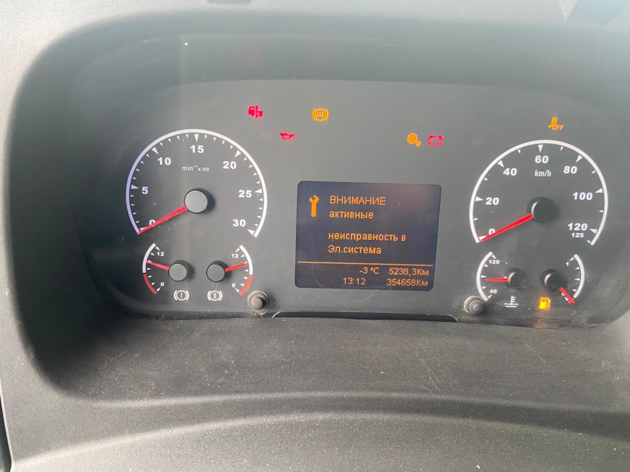 КамАЗ 5490 4x2 Седельный тягач 2018 г. - фото 15