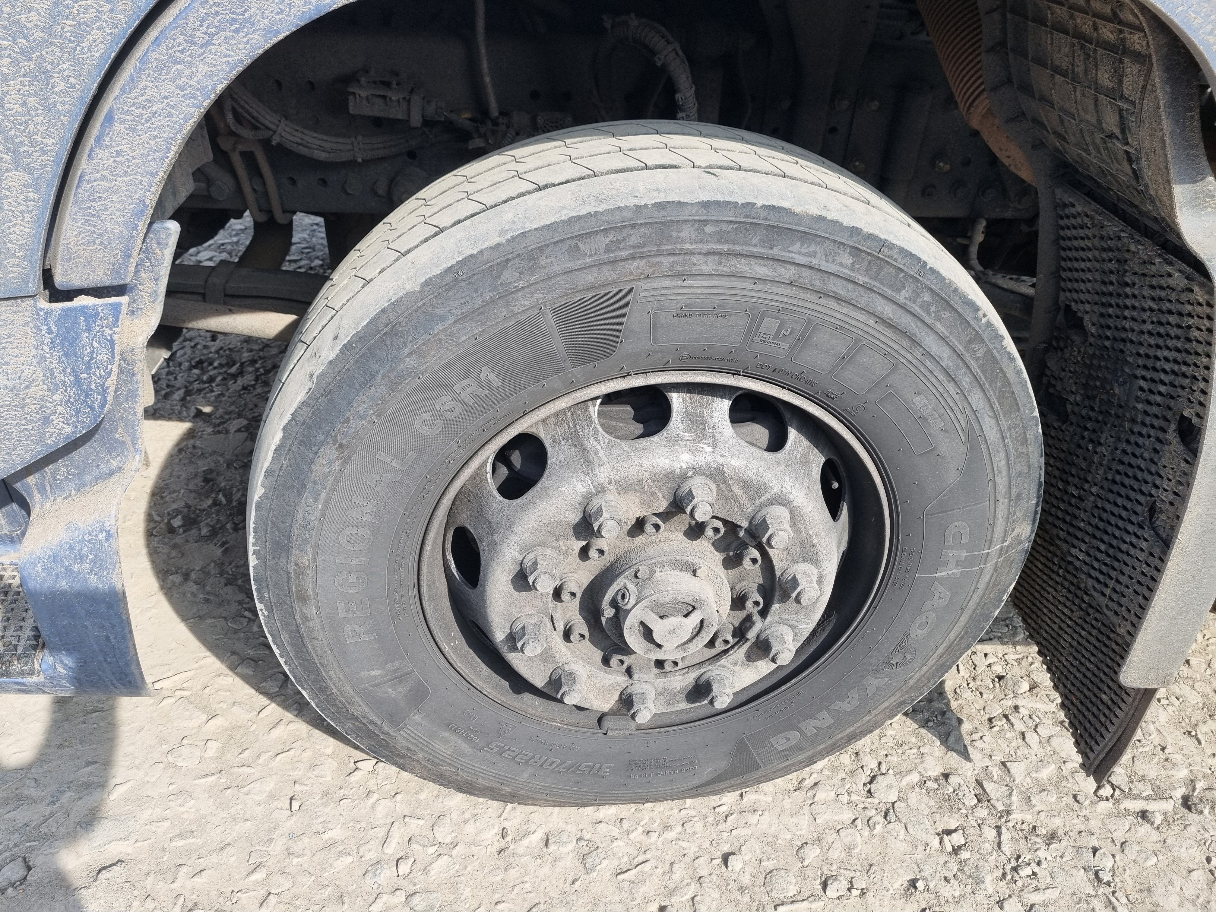 HONGYAN CQ* 4x2 Седельный тягач 2023 г. - фото 3