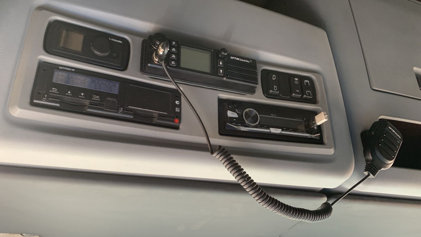 КамАЗ 5490 4x2 Седельный тягач 2022 г. - фото 7