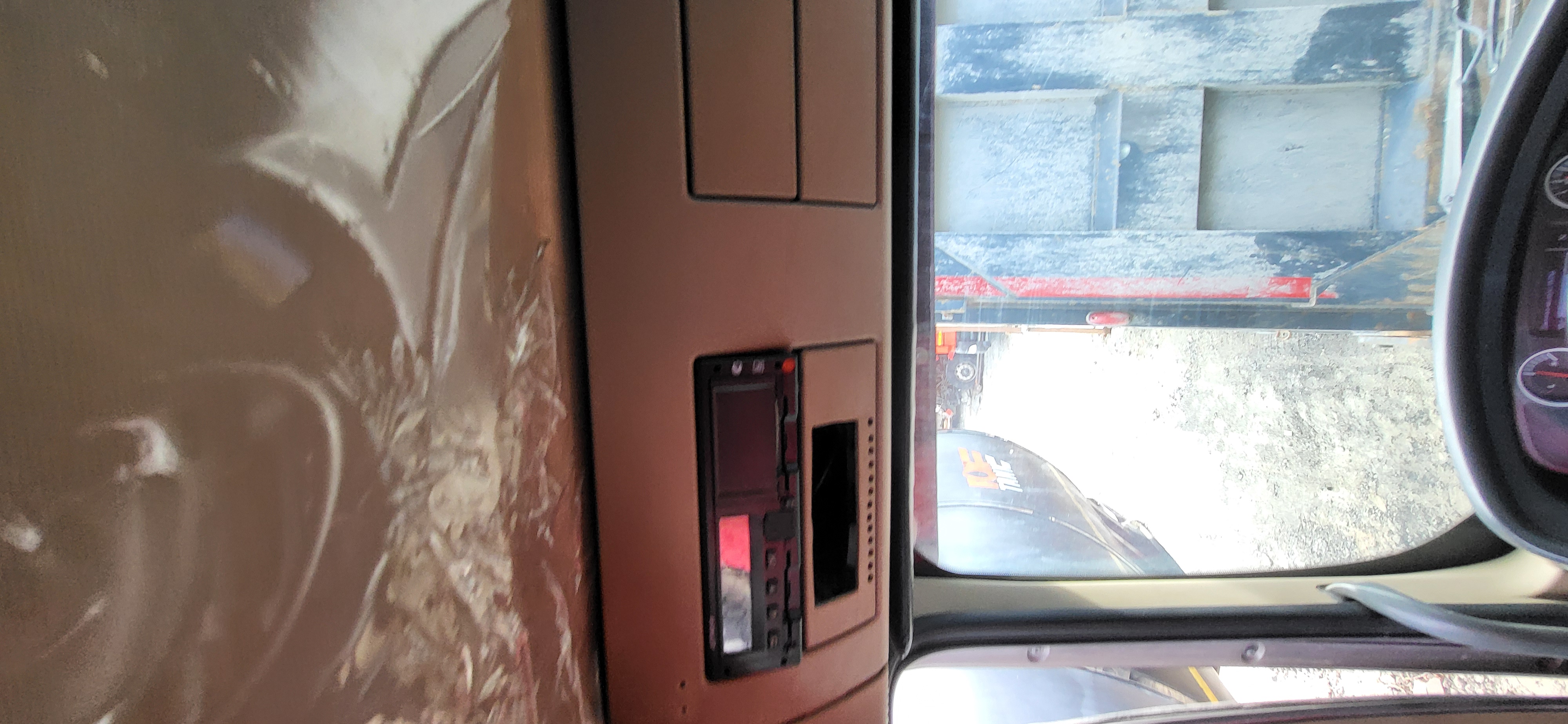 Howo T5G 8x4 Самосвал 2022 г. - фото 7