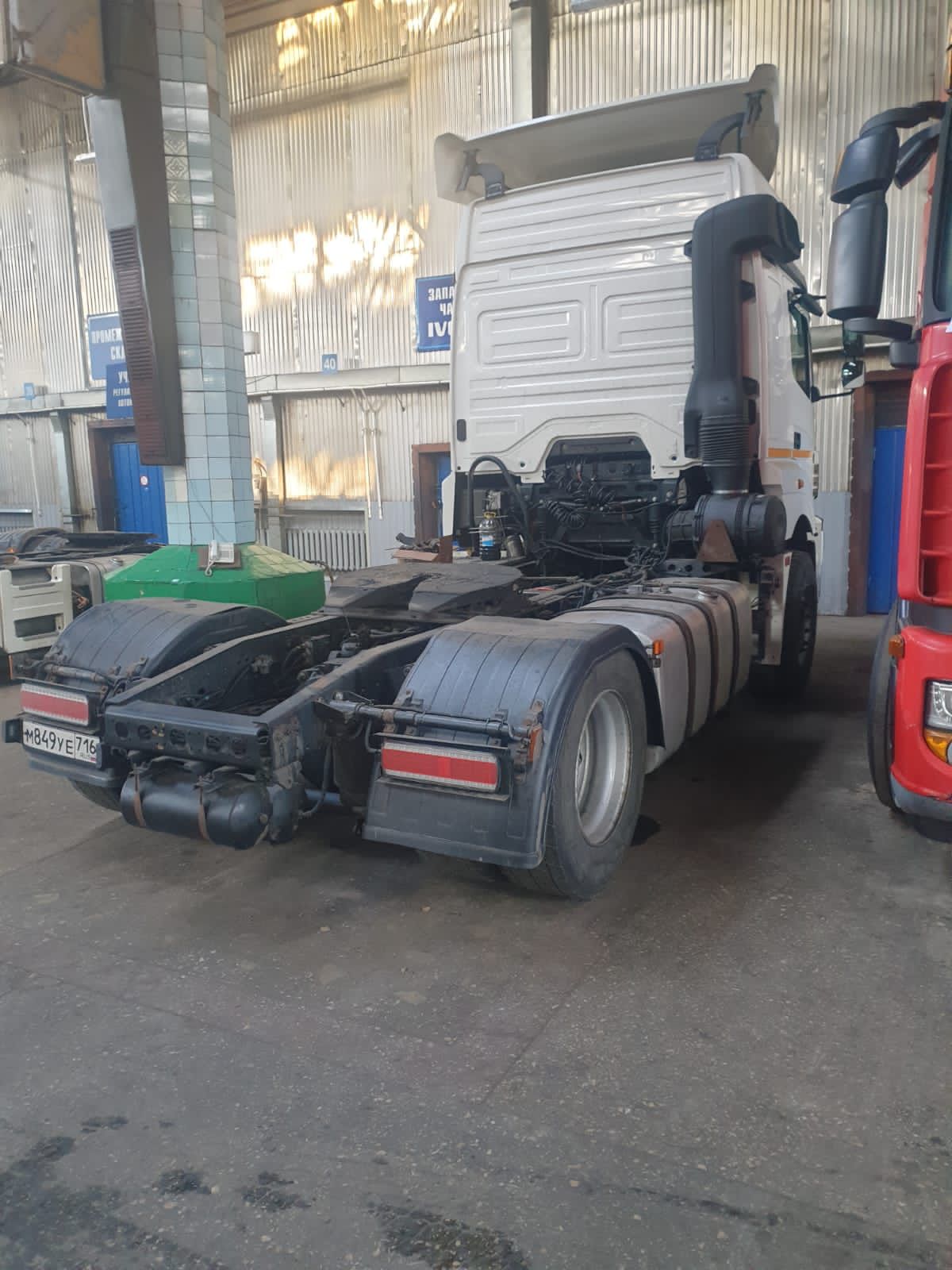 КамАЗ 5490 4x2 Седельный тягач 2020 г. - фото 6