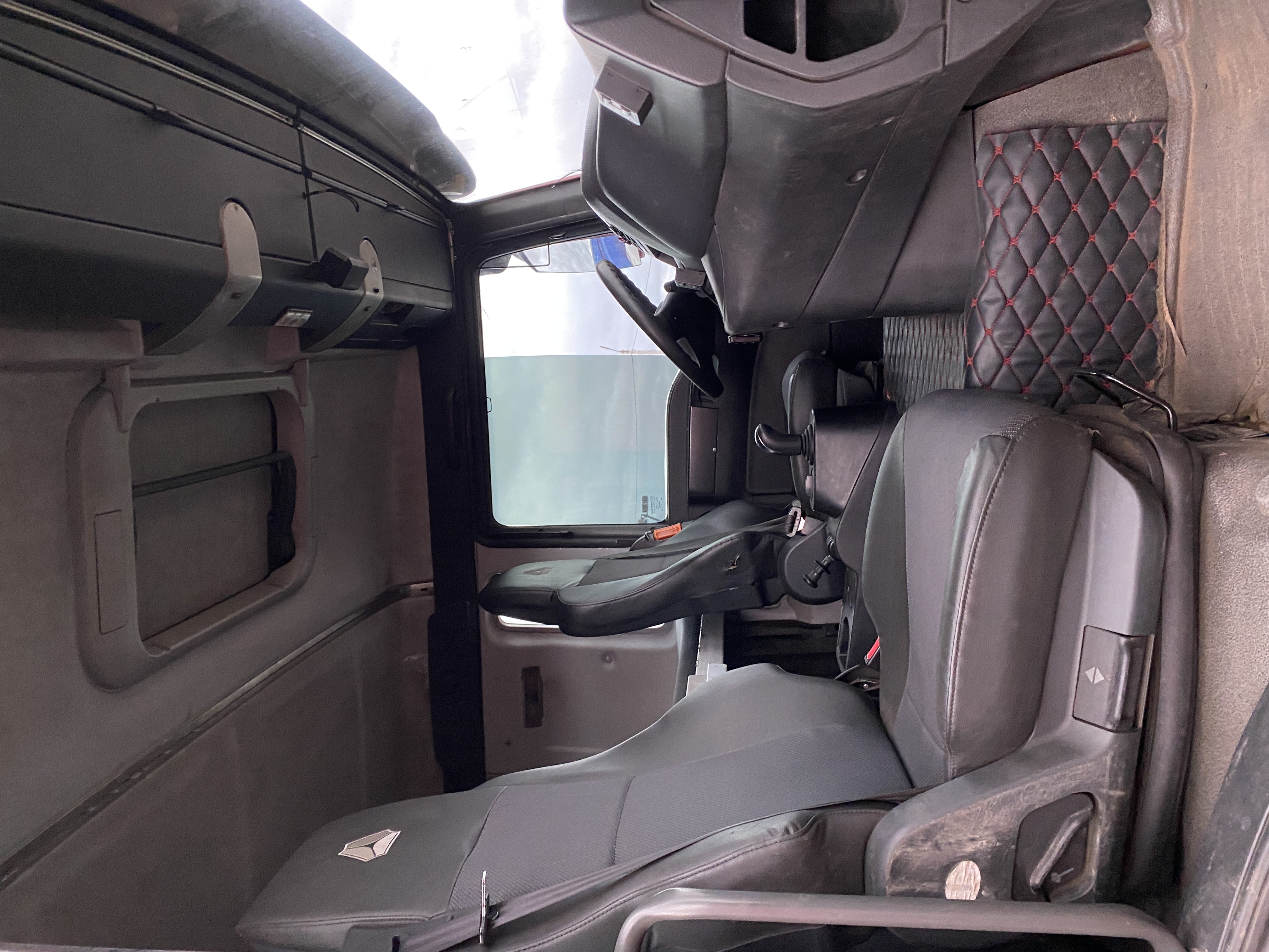 SITRAK C7H 8x4 Самосвал 2022 г. - фото 15