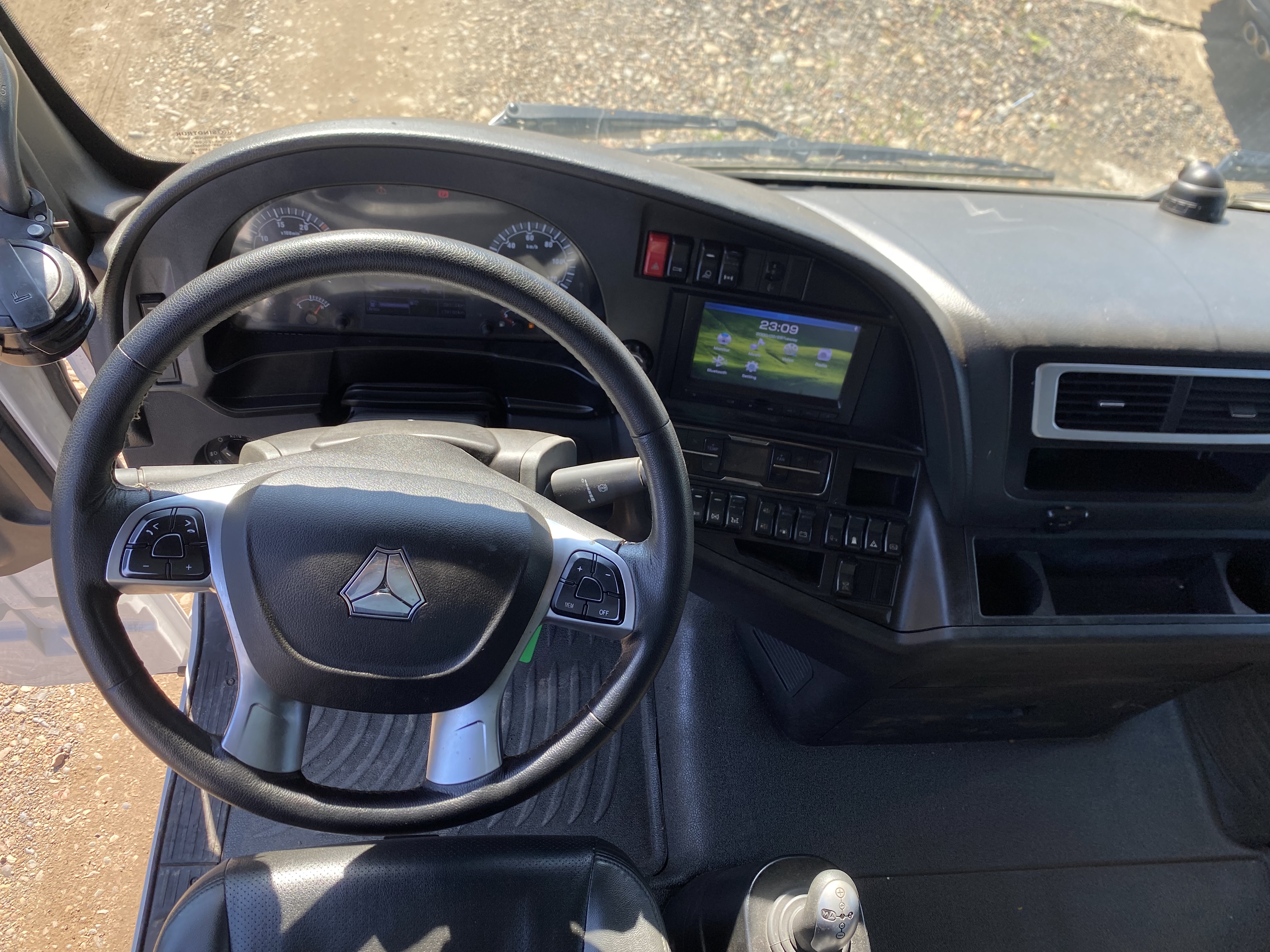 SITRAK C7H 4x2 Седельный тягач 2023 г. - фото 9