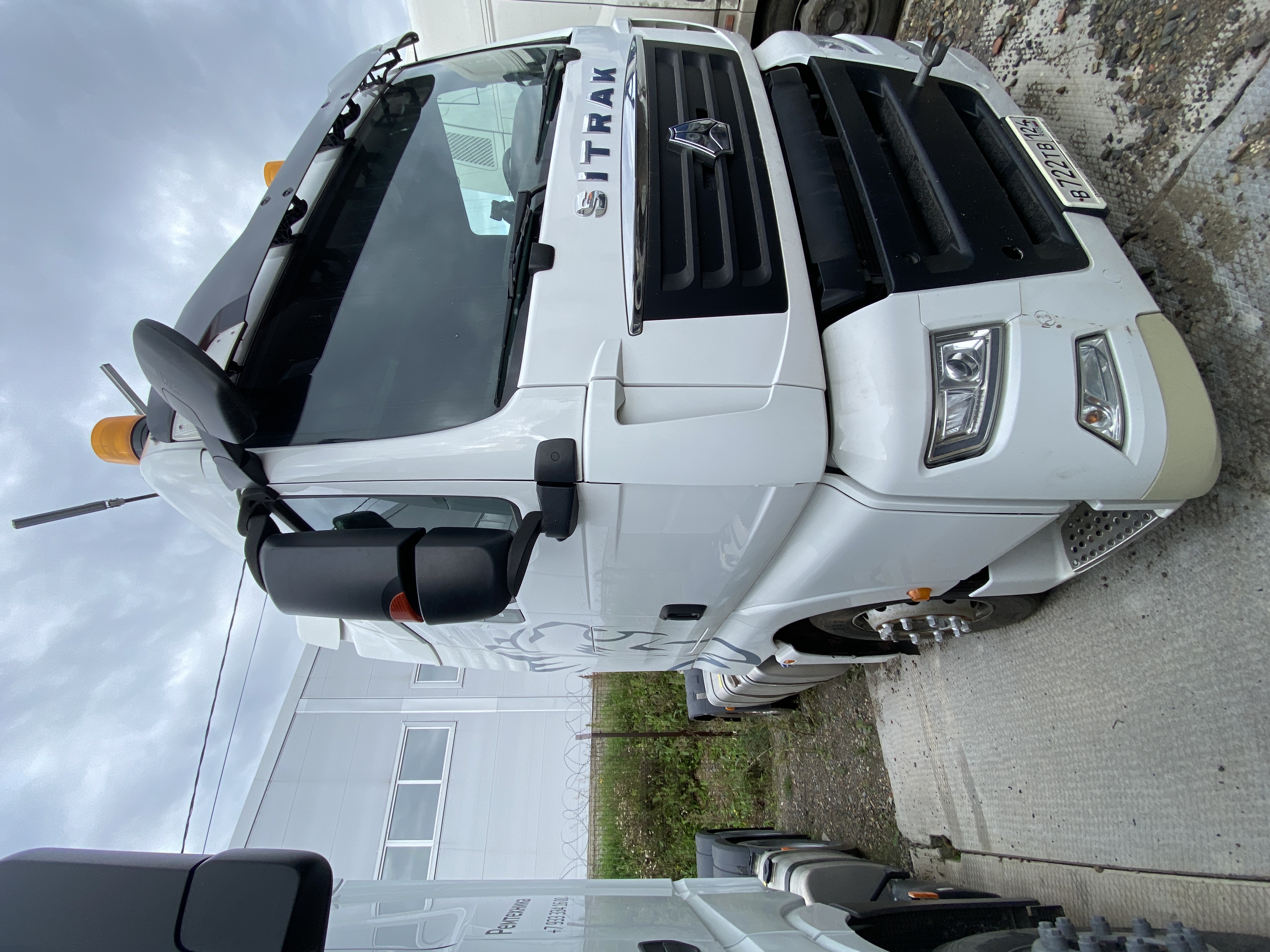 SITRAK C7H 4x2 Седельный тягач 2023 г. - фото 2