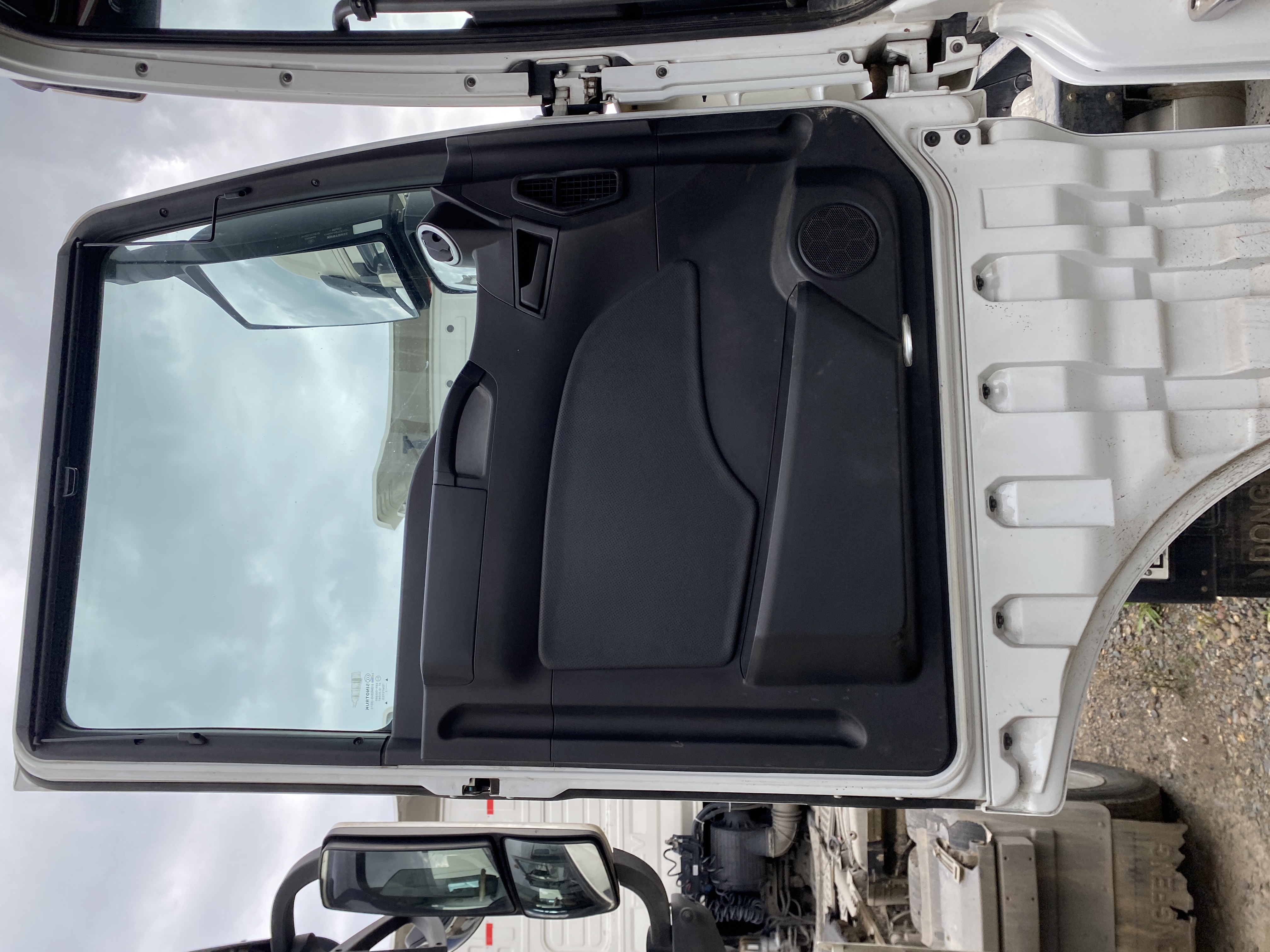 SITRAK C7H 4x2 Седельный тягач 2023 г. - фото 8