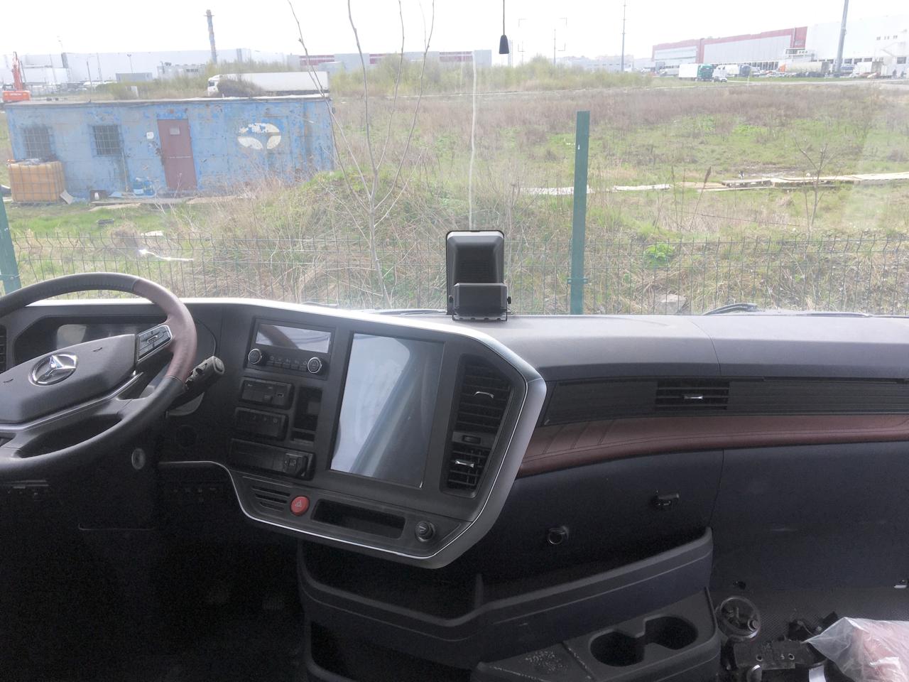 SANY D* 4x2 Седельный тягач 2023 г. - фото 11