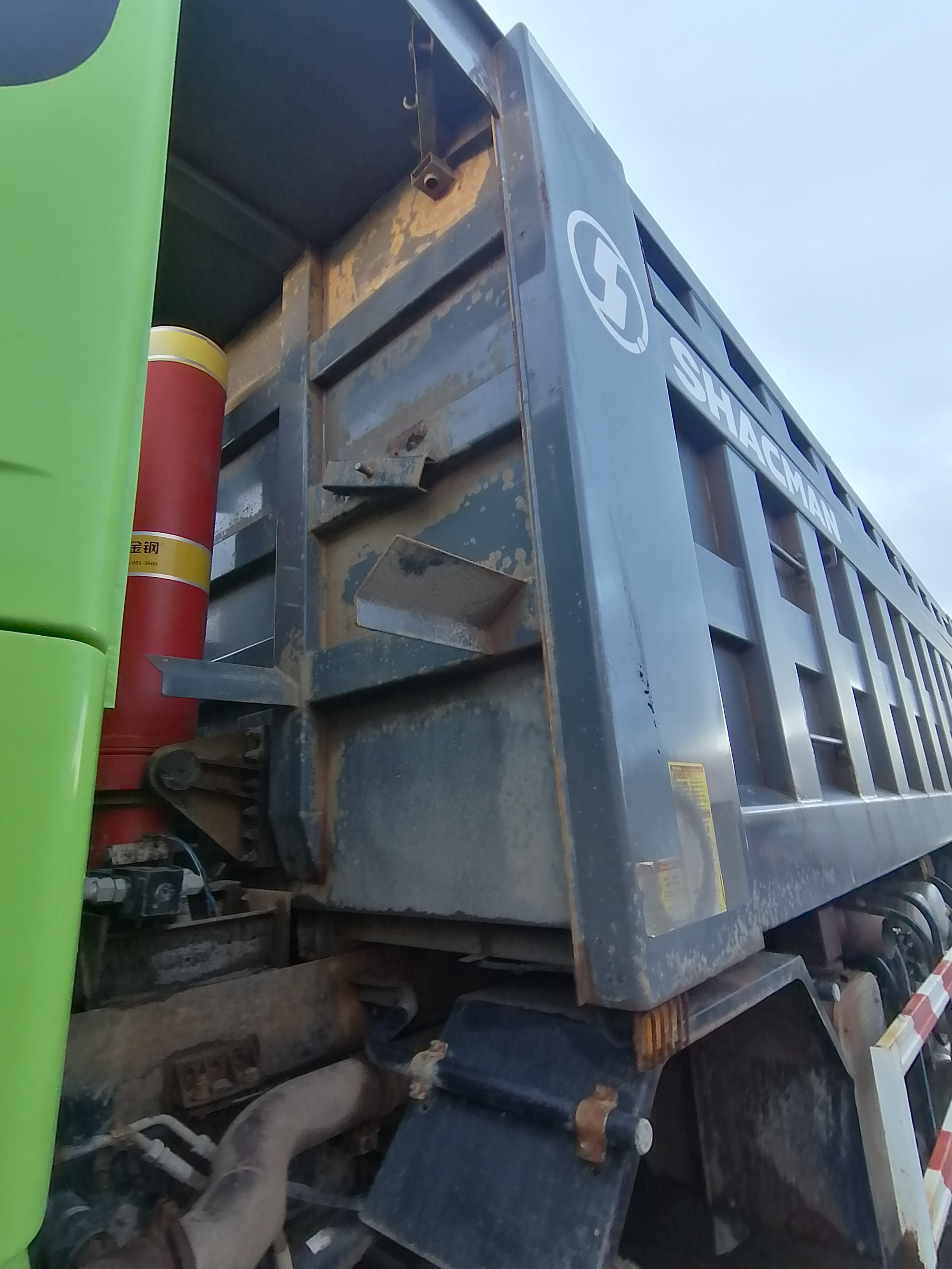 Shacman (Shaanxi) SX* 8x4 Самосвал 2022 г. - фото 12