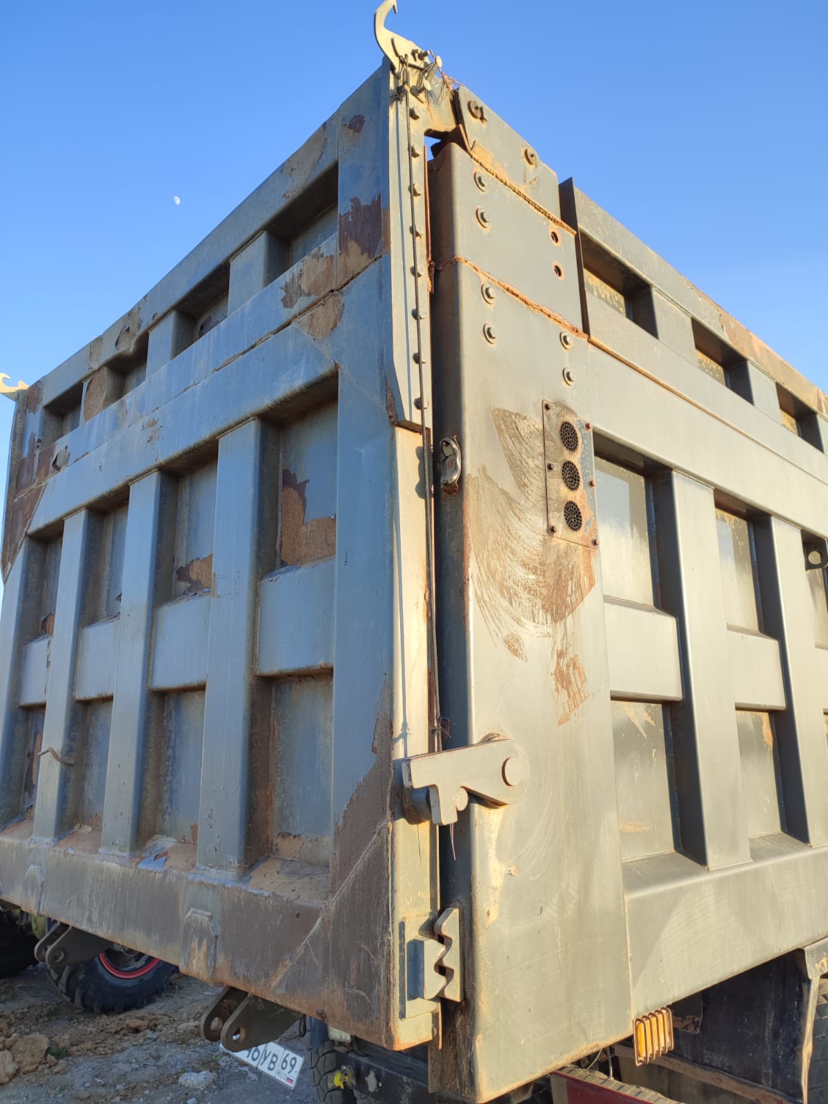 Shacman (Shaanxi) SX* 8x4 Самосвал 2022 г. - фото 4