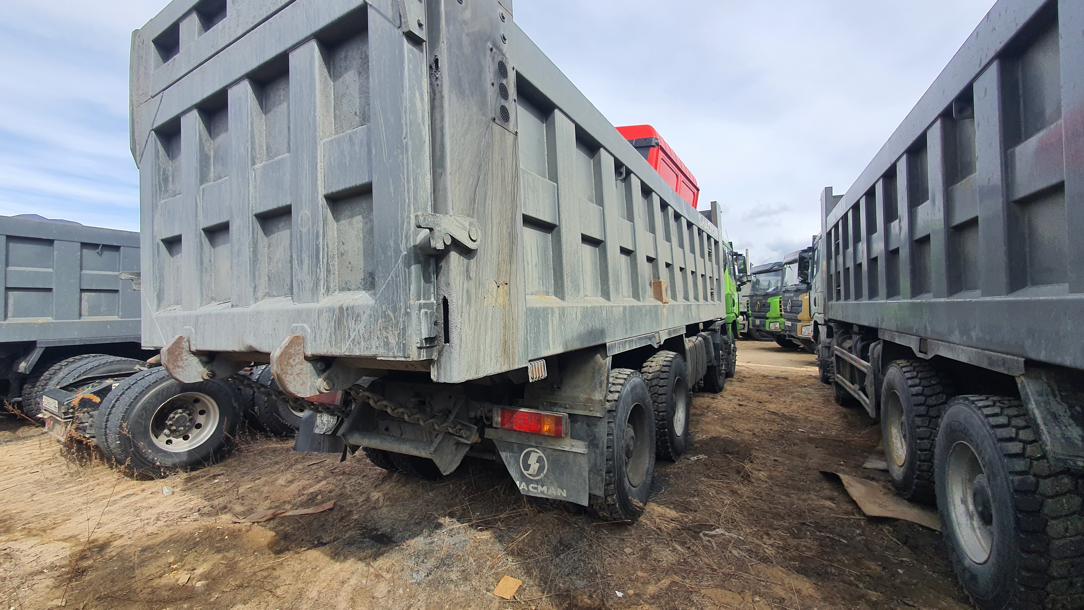 Shacman (Shaanxi) SX* 8x4 Самосвал 2022 г. - фото 2