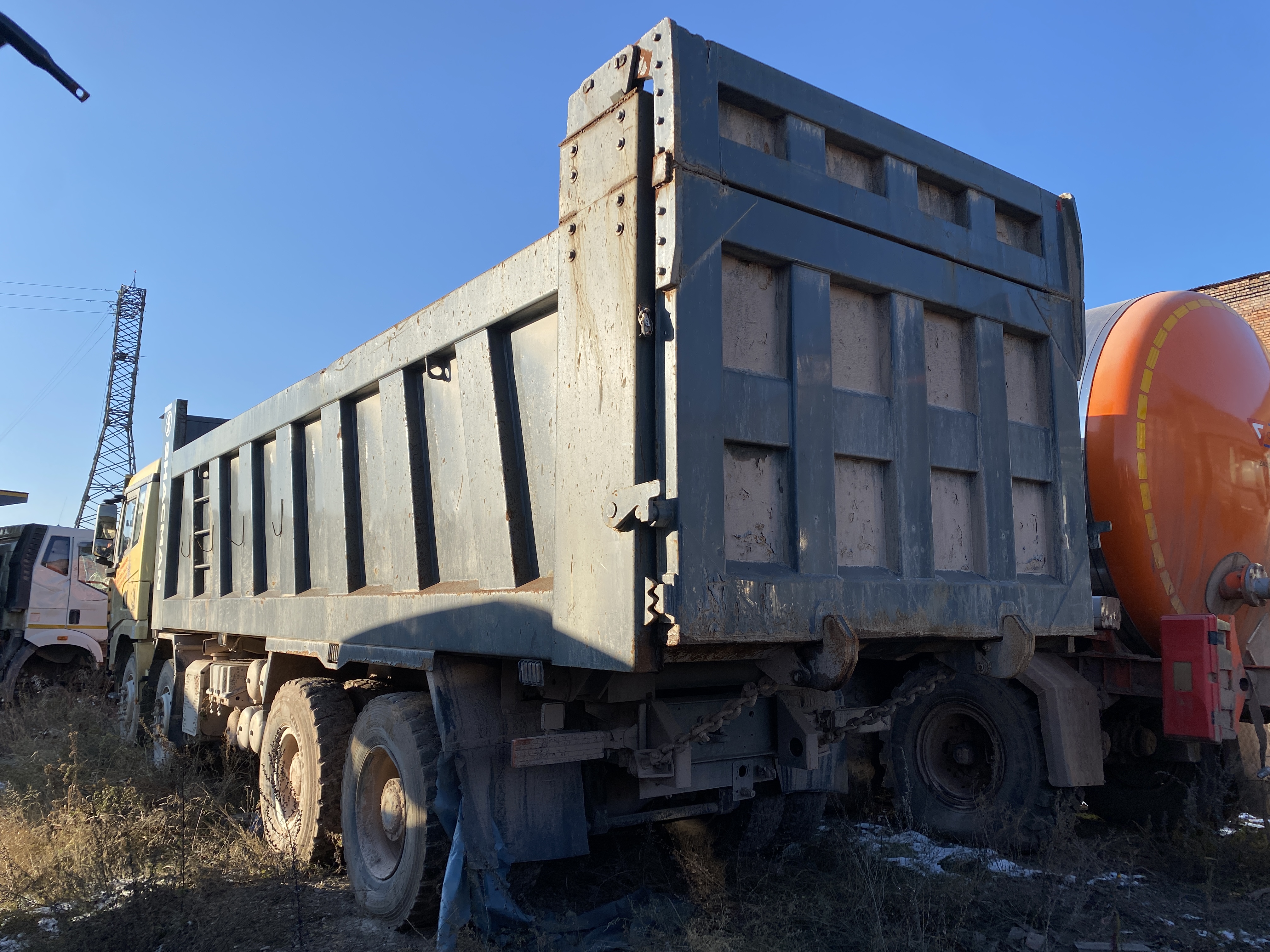 Shacman (Shaanxi) SX* 8x4 Самосвал 2023 г. - фото 6