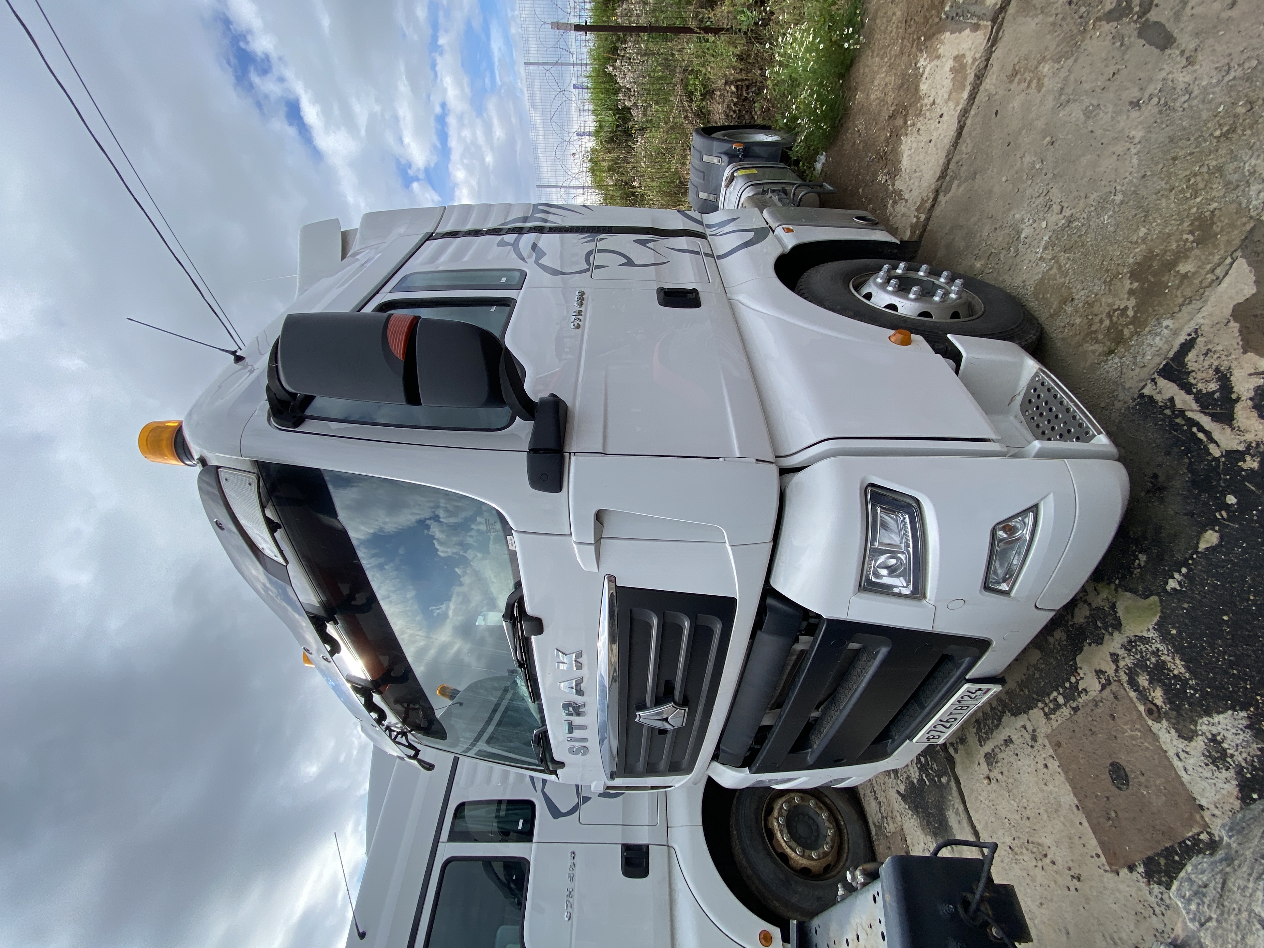 SITRAK C7H 4x2 Седельный тягач 2023 г. - фото 3