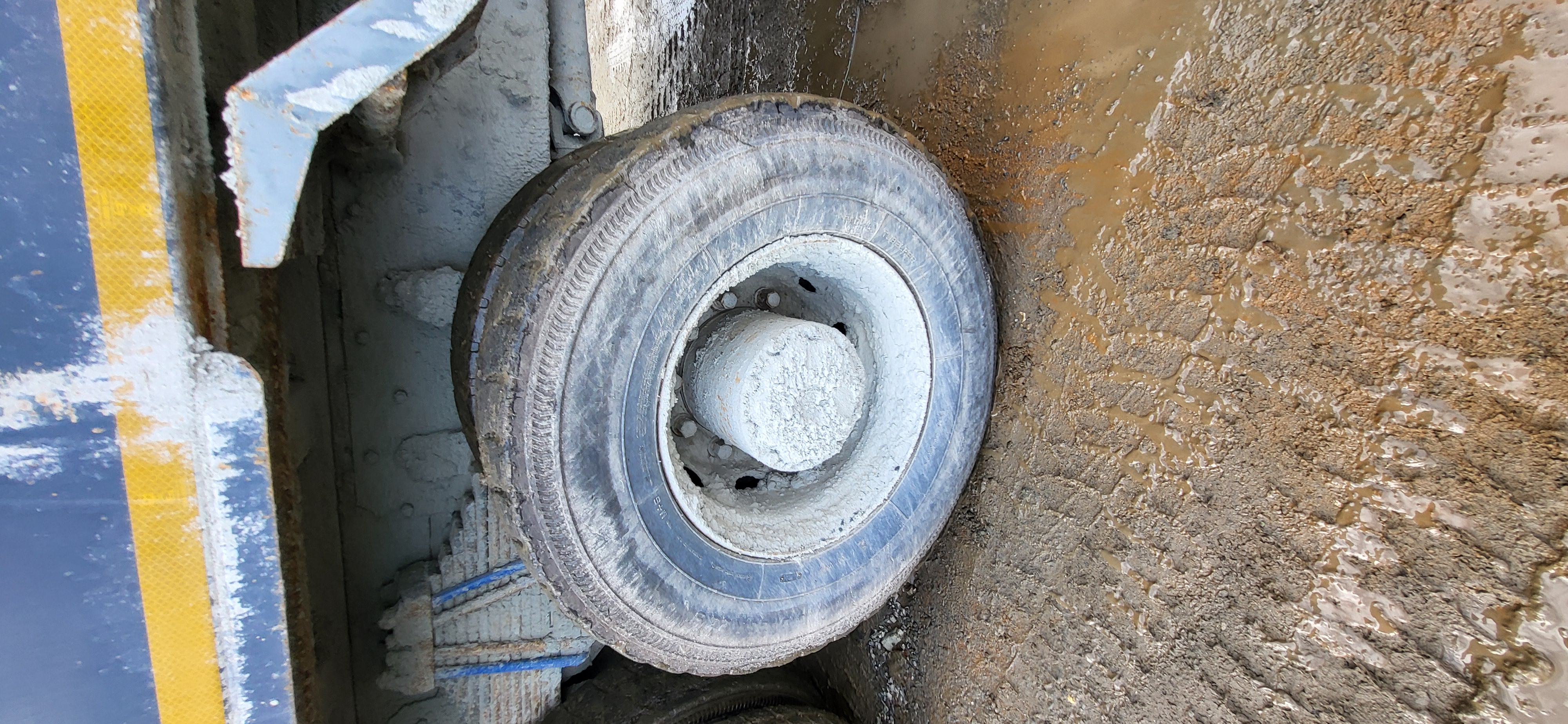 Howo ZZ* 8x4 Самосвал 2022 г. - фото 11