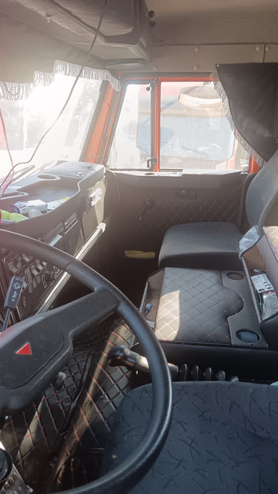 Вологодские Машины ЯДИШ-ВМ-53229 на шасси КамАЗ 53229 6x4 Автоцистерна пищевая 2023 г. - фото 4