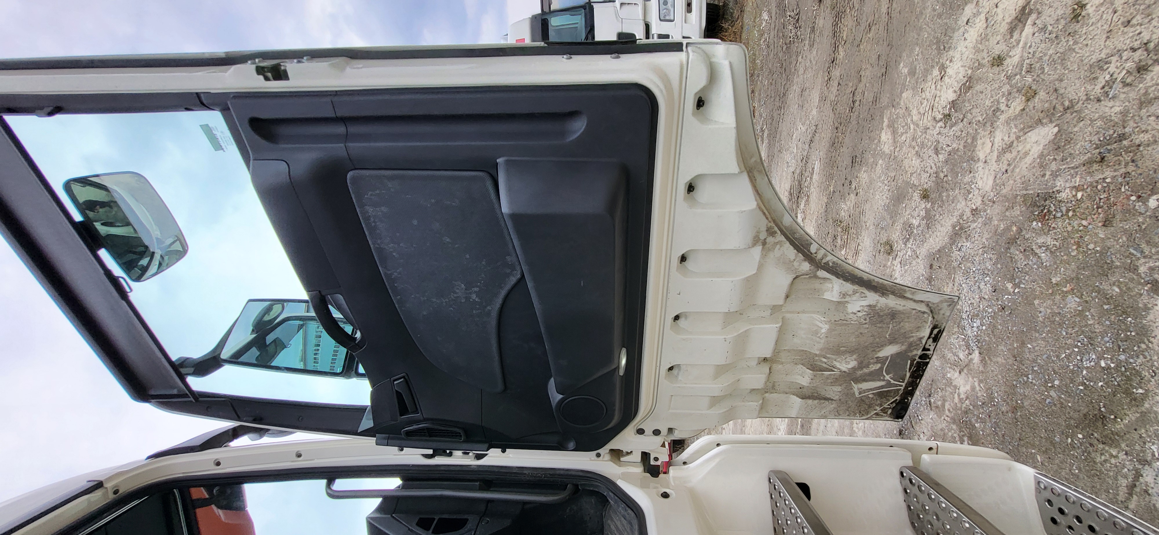 SITRAK C7H 4x2 Седельный тягач 2023 г. - фото 9