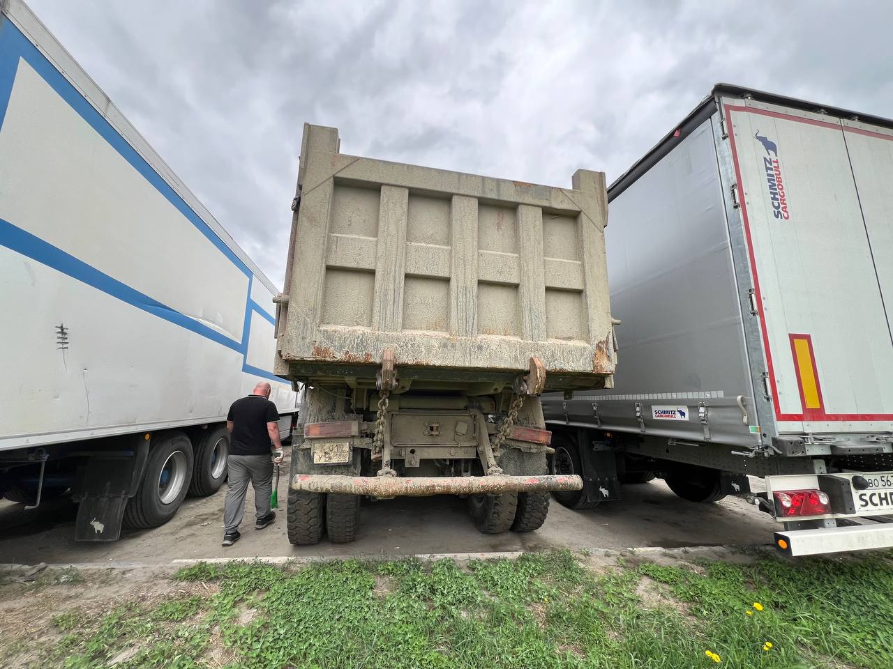 Shacman (Shaanxi) SX* 6x6 Самосвал 2022 г. - фото 11