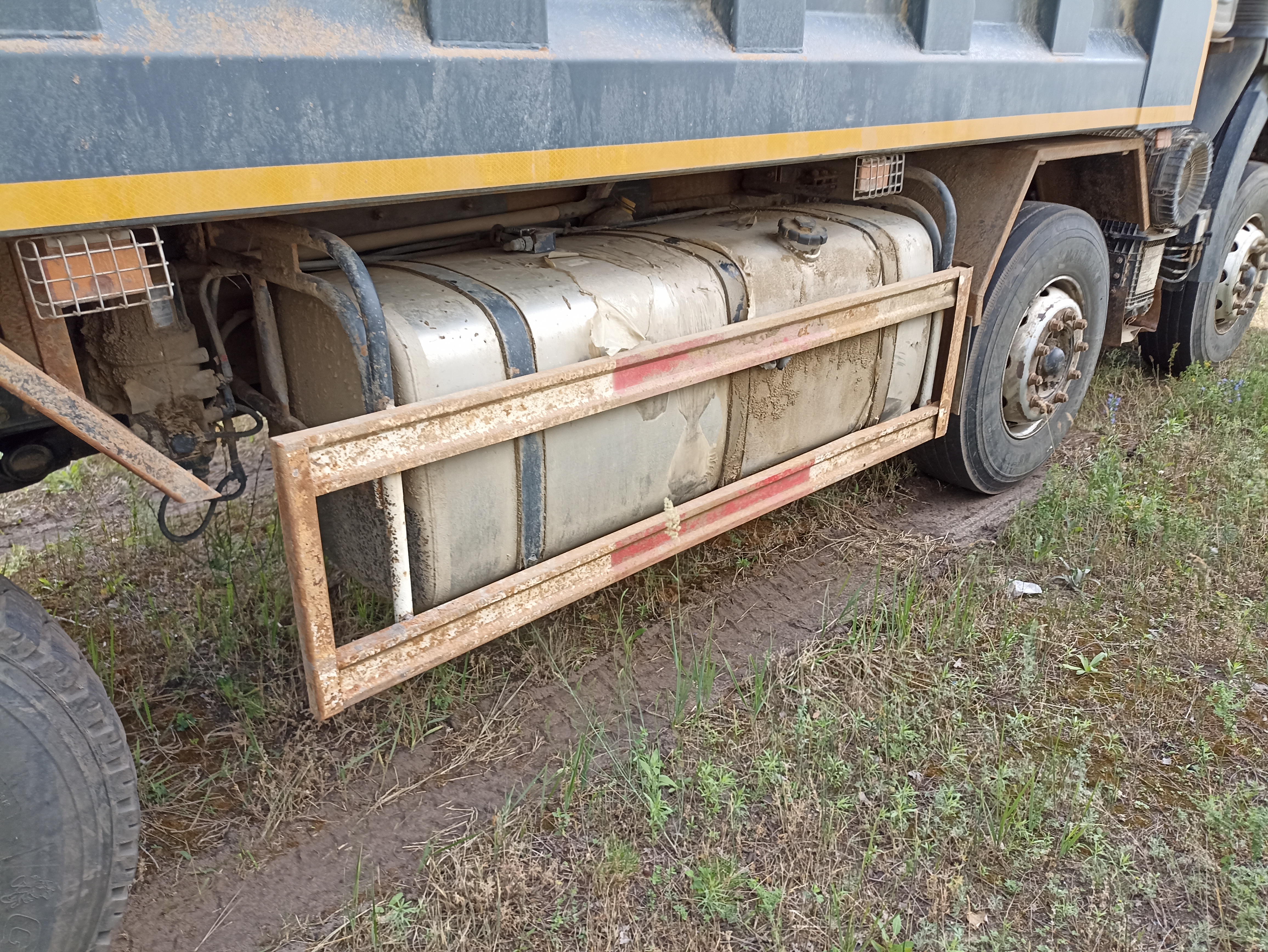 FAW J6 8x4 Самосвал 2022 г. - фото 8