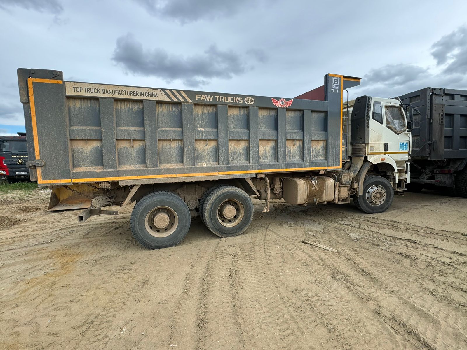 FAW J6 6x4 Самосвал 2022 г. - фото 6