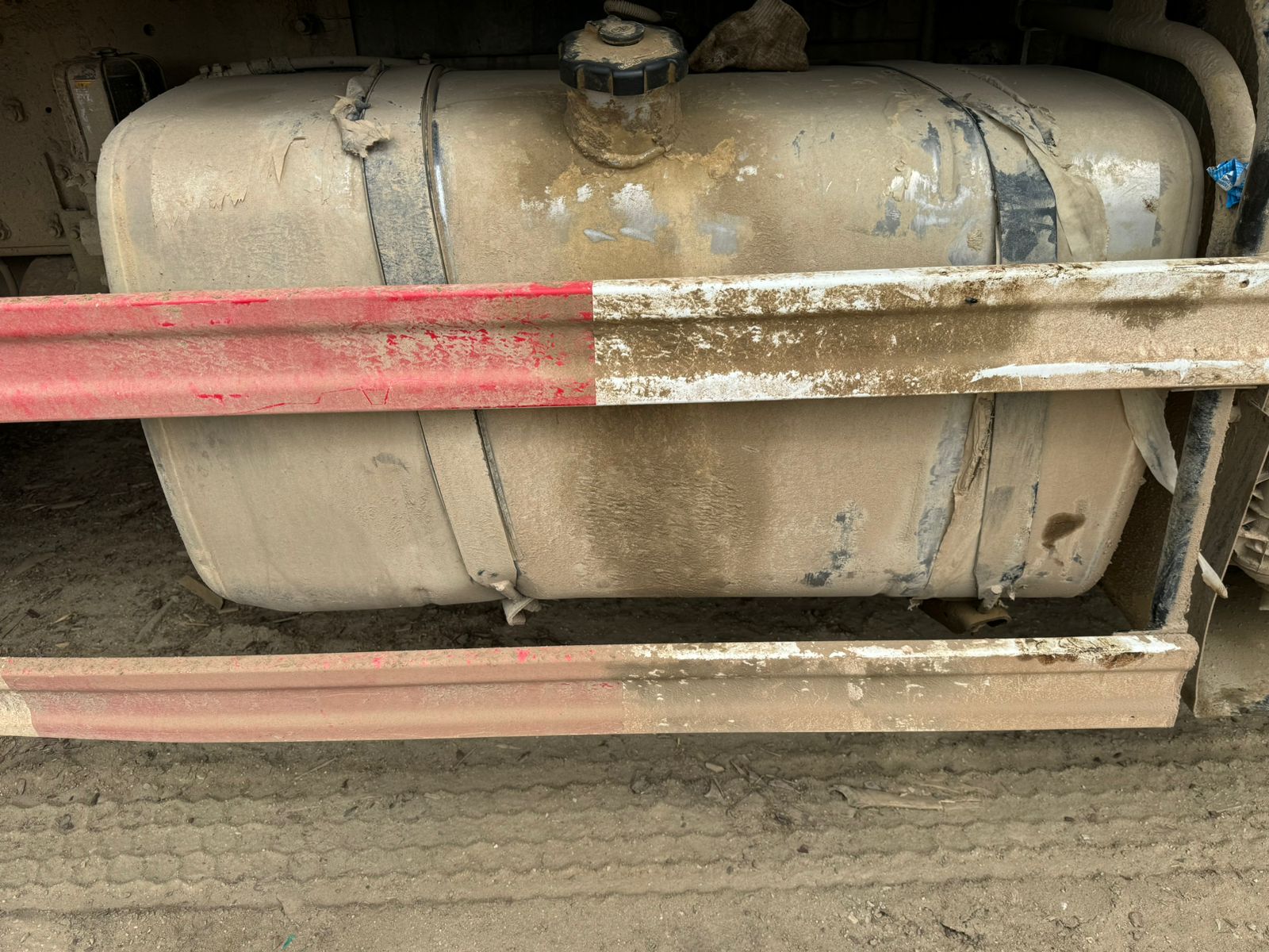 FAW J6 6x4 Самосвал 2022 г. - фото 11