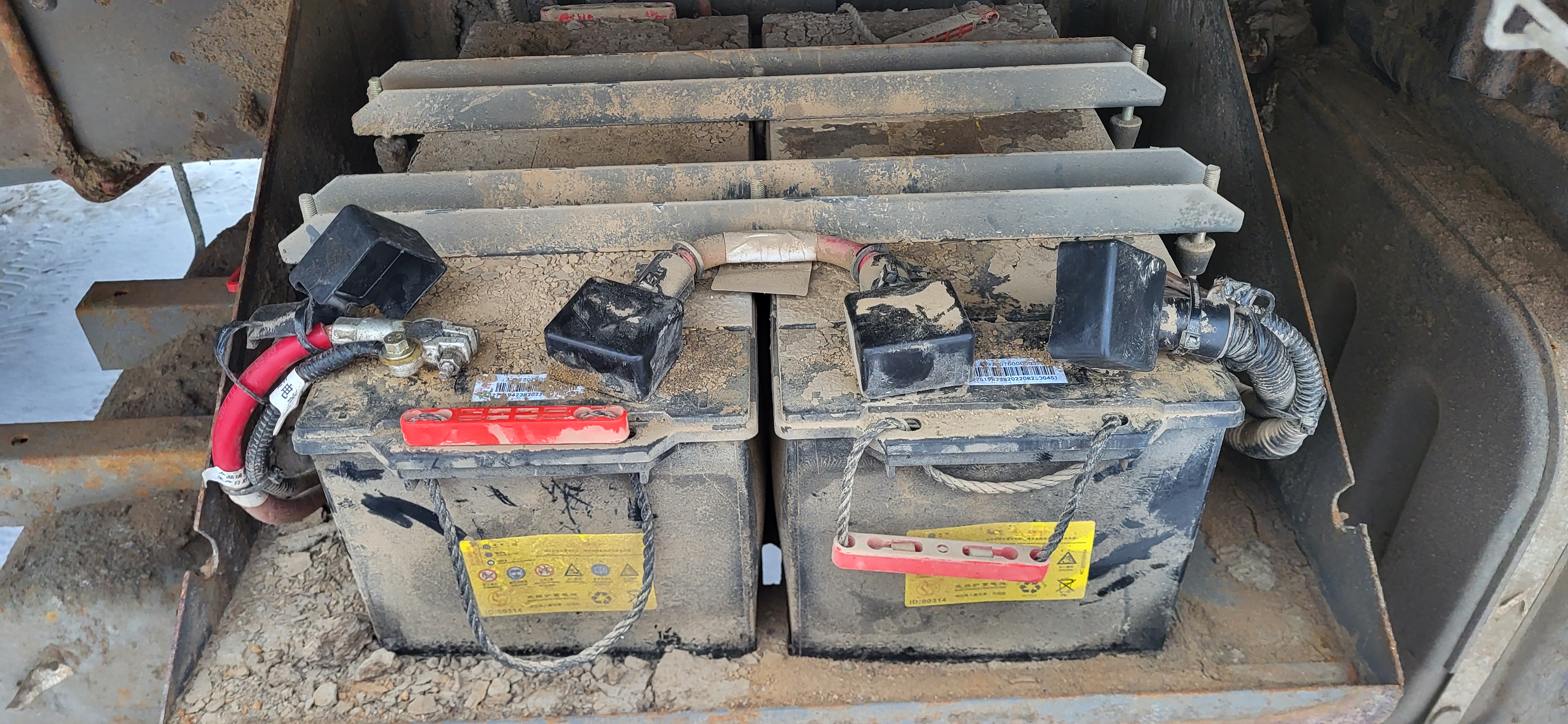 Howo ZZ* 8x4 Самосвал 2022 г. - фото 14