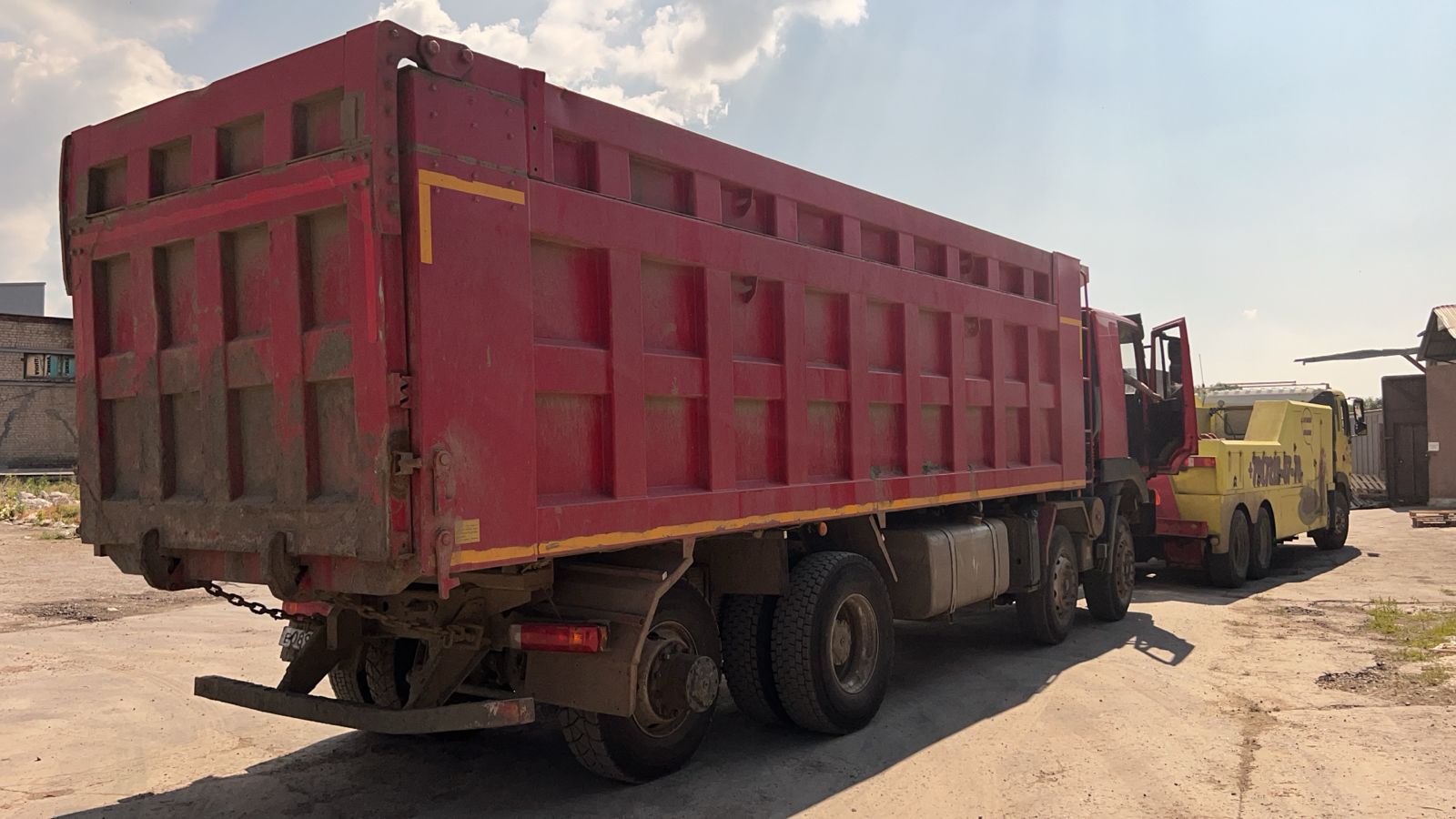 HONGYAN 908 8x4 Самосвал 2021 г. - фото 7