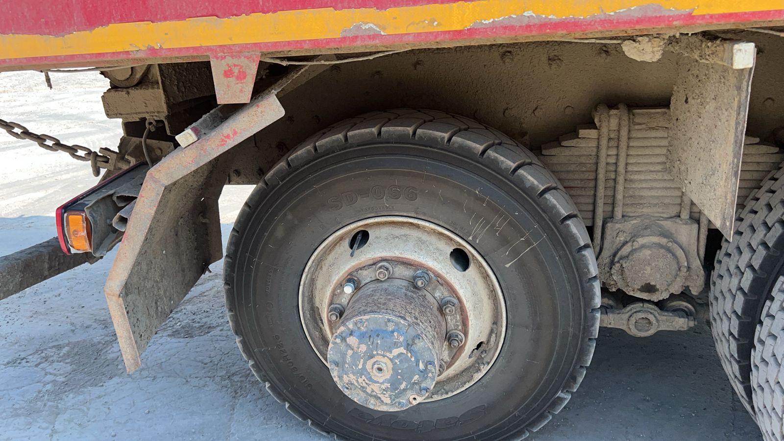 HONGYAN 908 8x4 Самосвал 2021 г. - фото 9