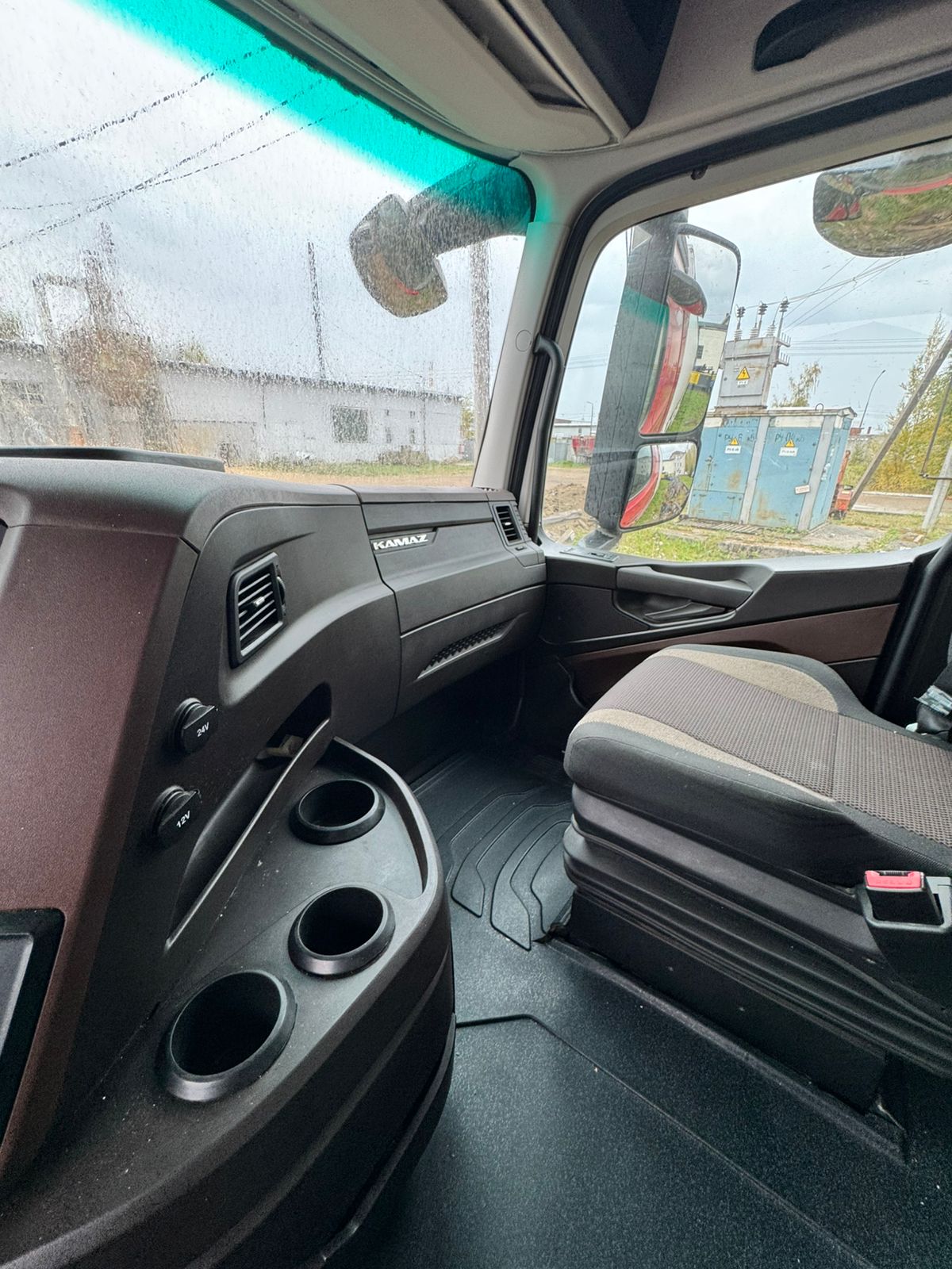 КамАЗ М1945 4x2 Седельный тягач 2023 г. - фото 6