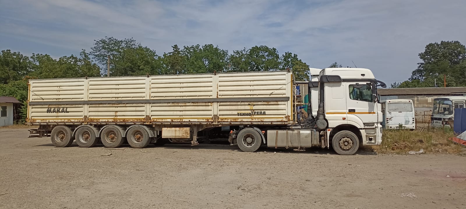 КамАЗ 5490 4x2 Седельный тягач 2018 г. - фото 9