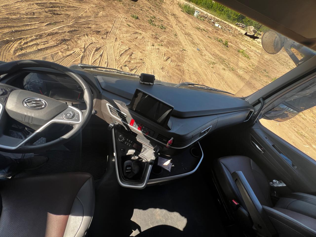 HONGYAN 908 6x4 Седельный тягач 2023 г. - фото 10