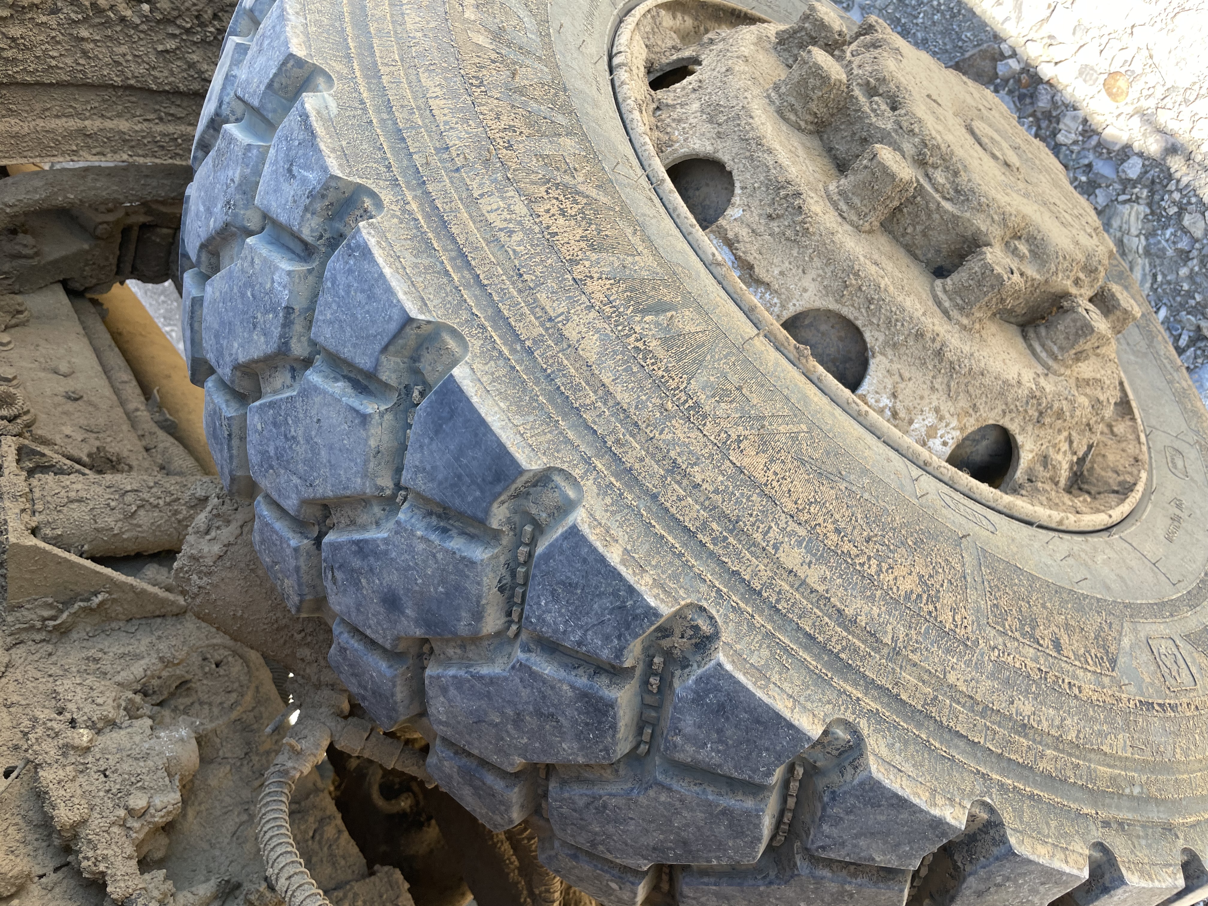 FAW J6 6x6 Самосвал 2023 г. - фото 3