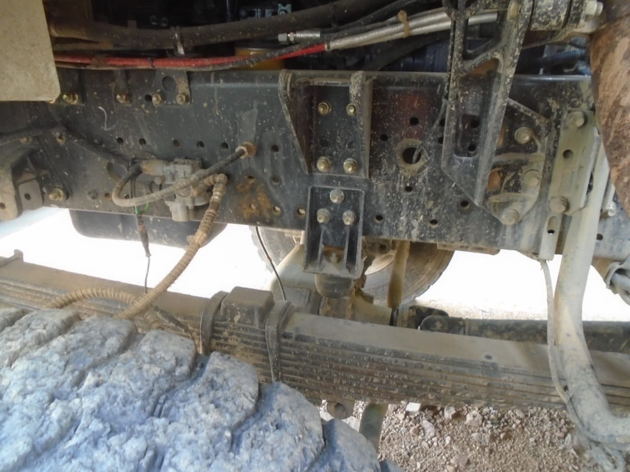 Shacman (Shaanxi) SX* 6x6 Самосвал 2023 г. - фото 12