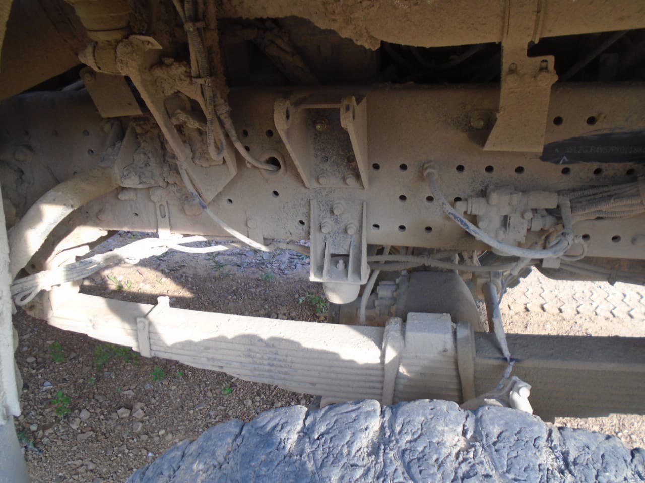 Shacman (Shaanxi) SX* 6x6 Самосвал 2023 г. - фото 12