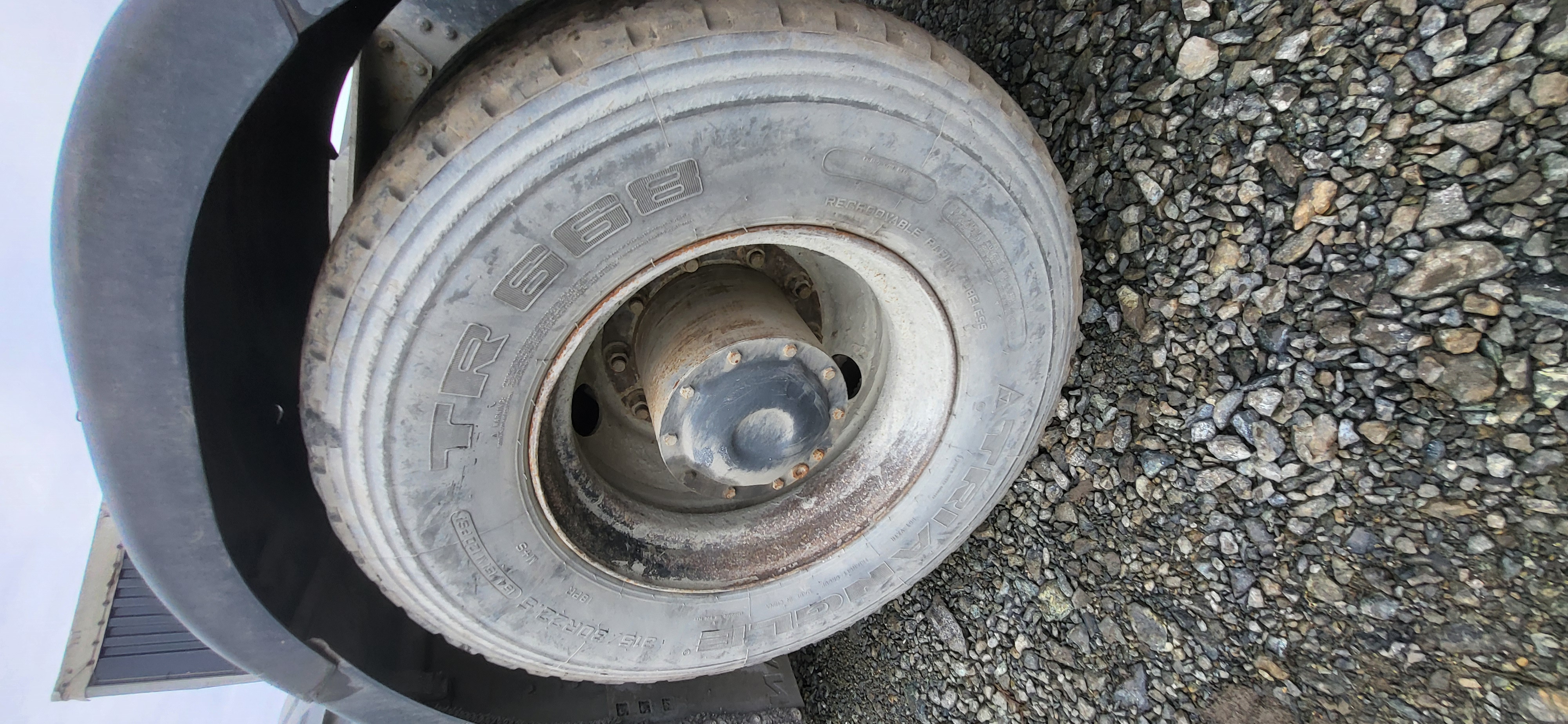 Shacman (Shaanxi) SX* 6x4 Седельный тягач 2022 г. - фото 13