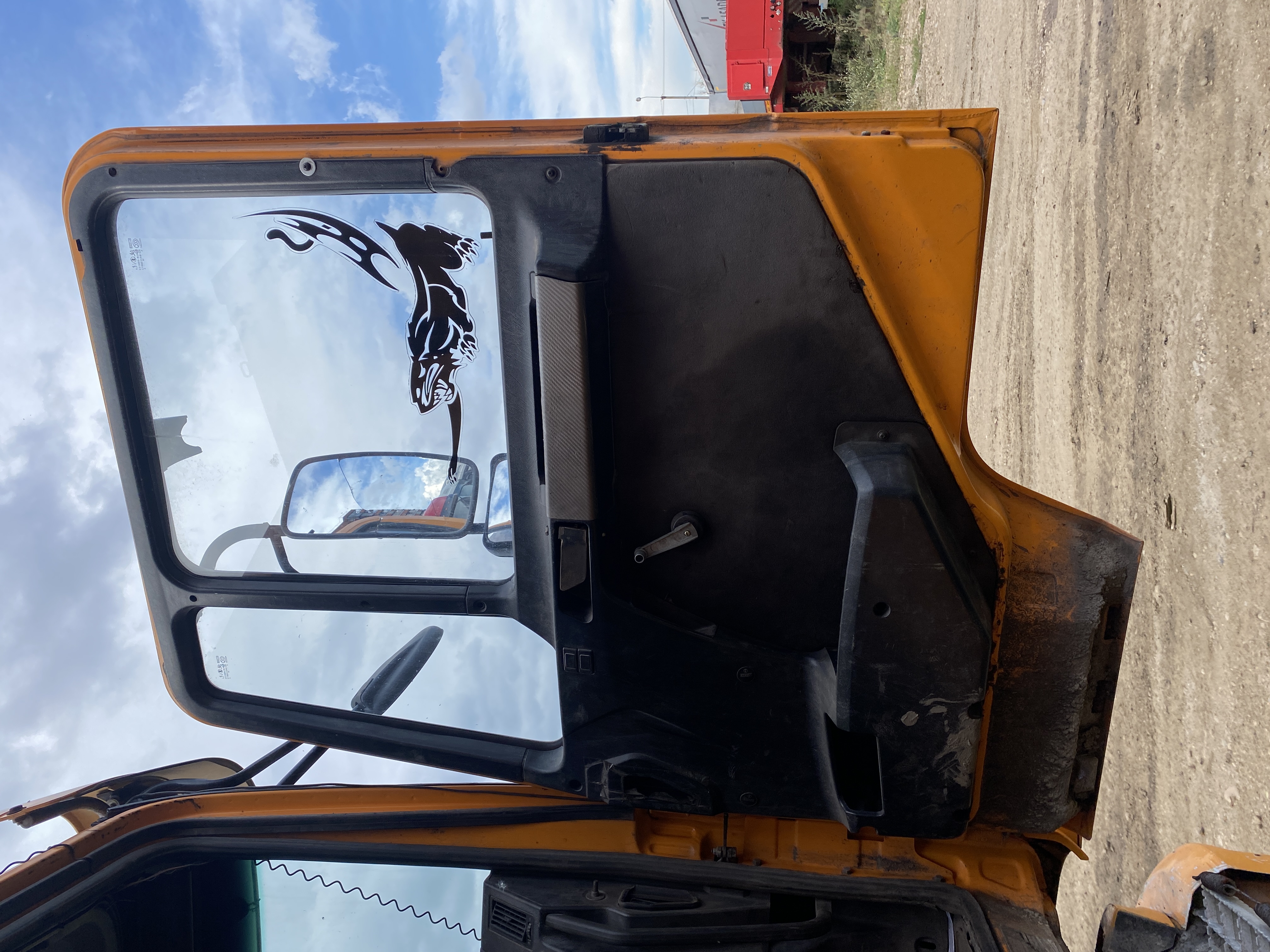 Shacman (Shaanxi) SX* 8x4 Самосвал 2018 г. - фото 8