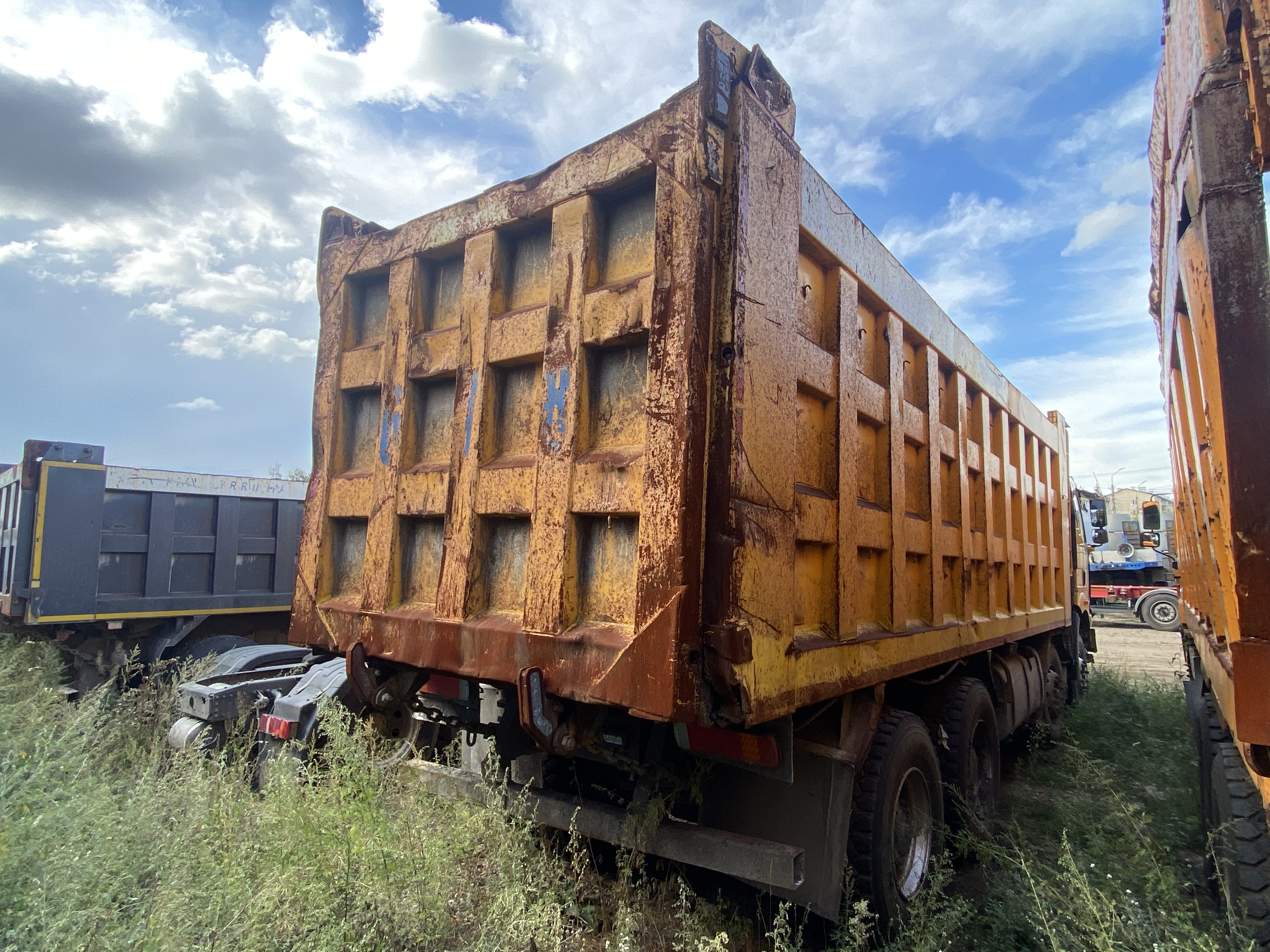 FAW J6 8x4 Самосвал 2021 г. - фото 4