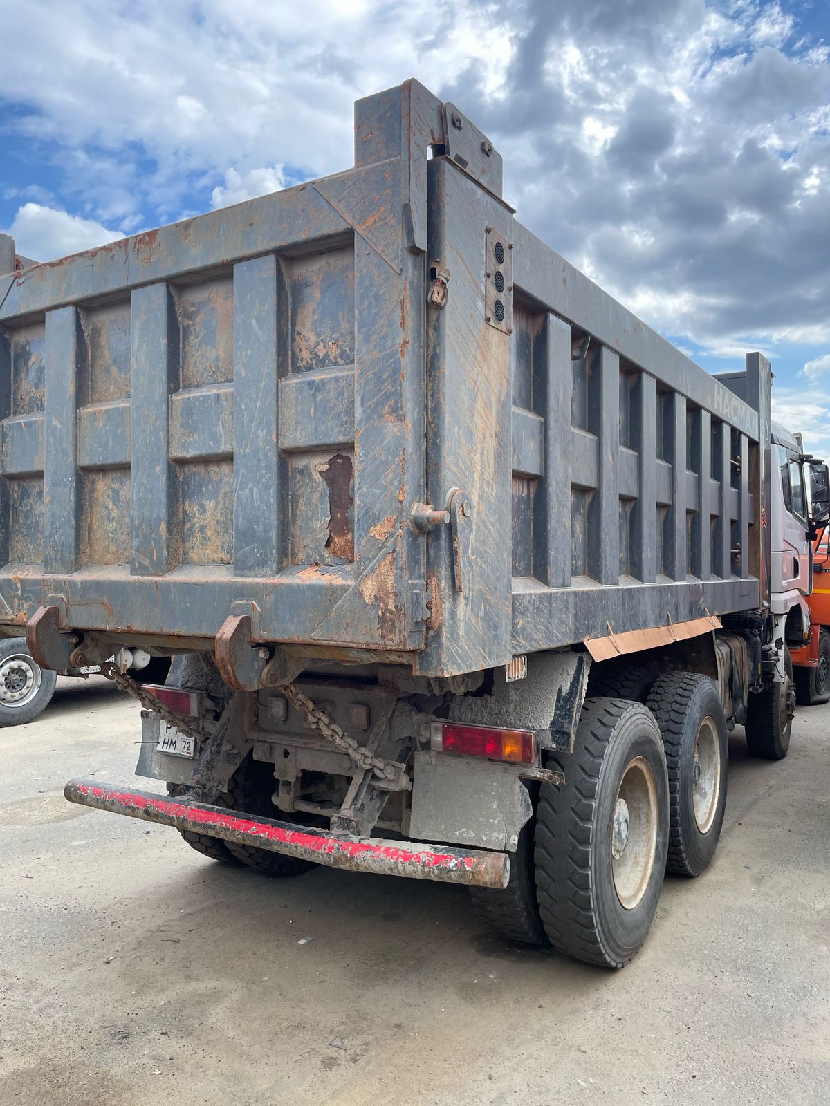 Shacman (Shaanxi) SX* 6x6 Самосвал 2022 г. - фото 6