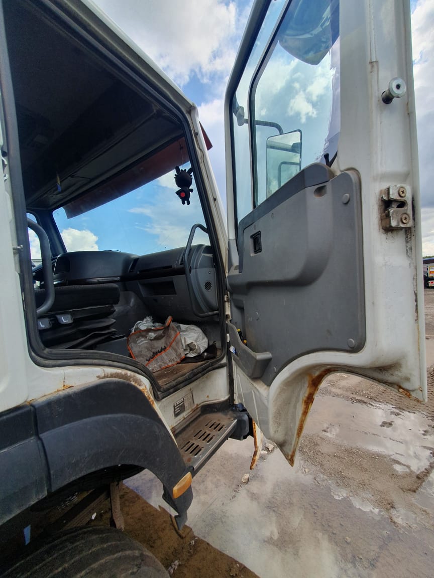 Howo ZZ* 8x4 Самосвал 2018 г. - фото 13