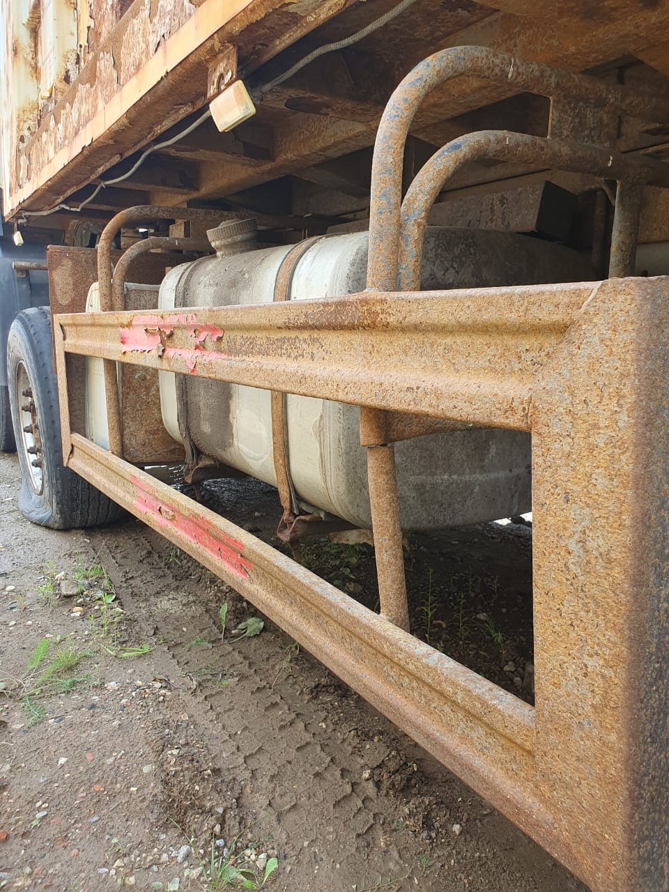 Howo ZZ* 8x4 Самосвал 2018 г. - фото 19